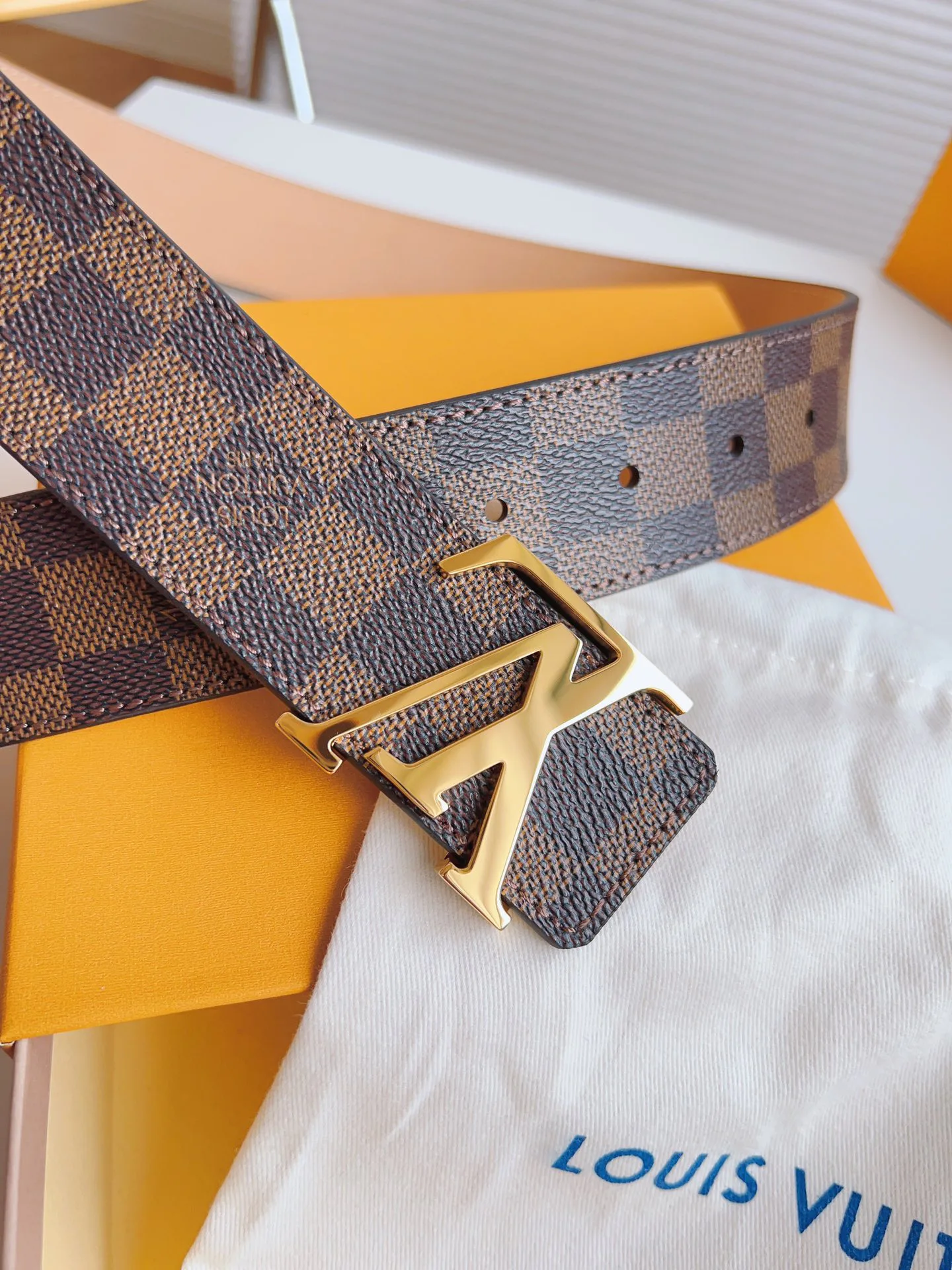 Ремни Louis Vuitton 1430157