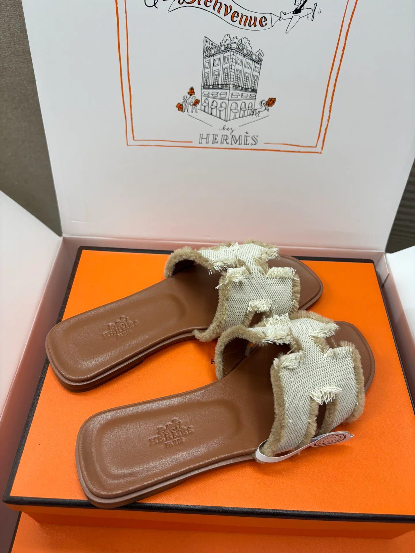 Шлепанцы Женские Hugo Boss 30921