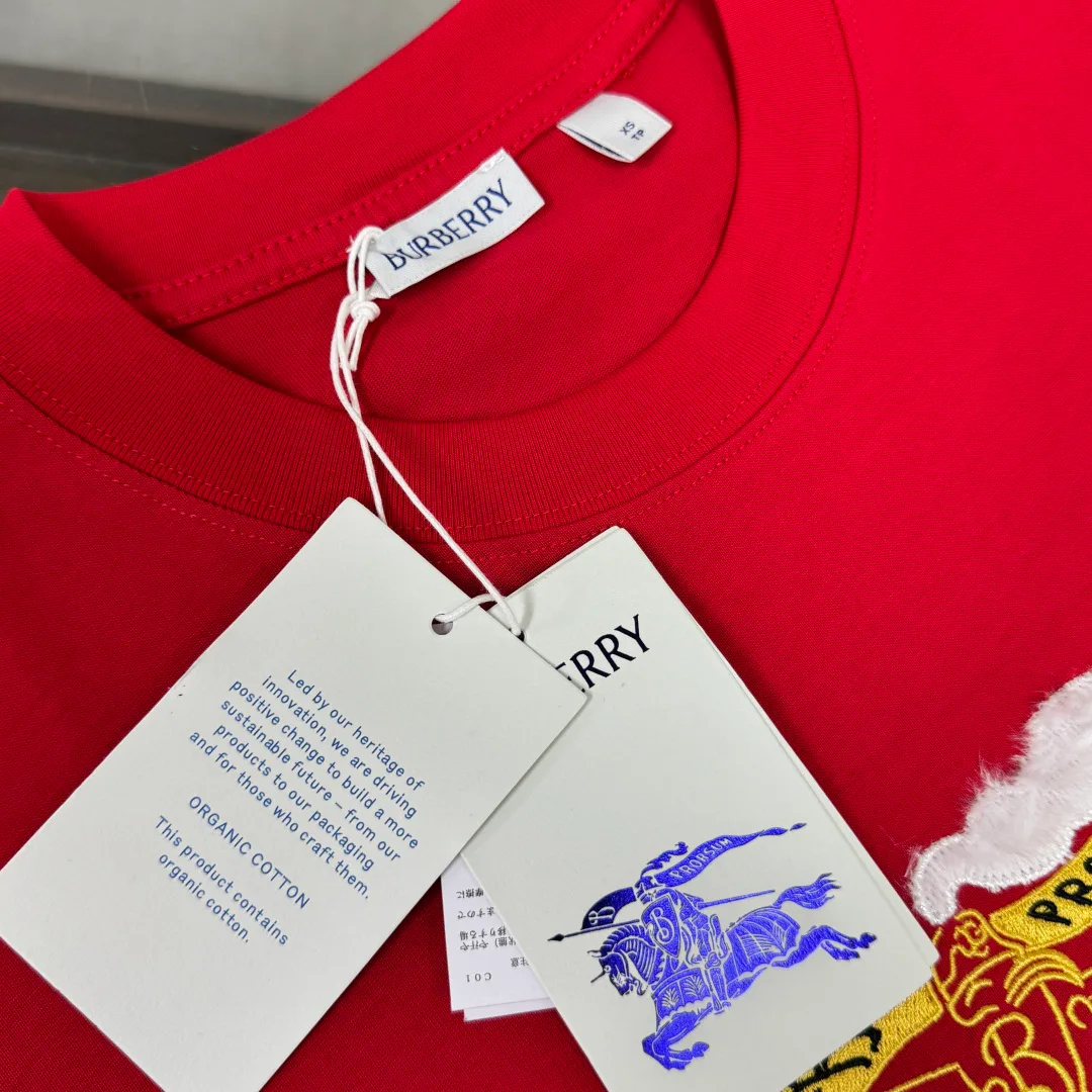 Футболки Женские Burberry 11829362