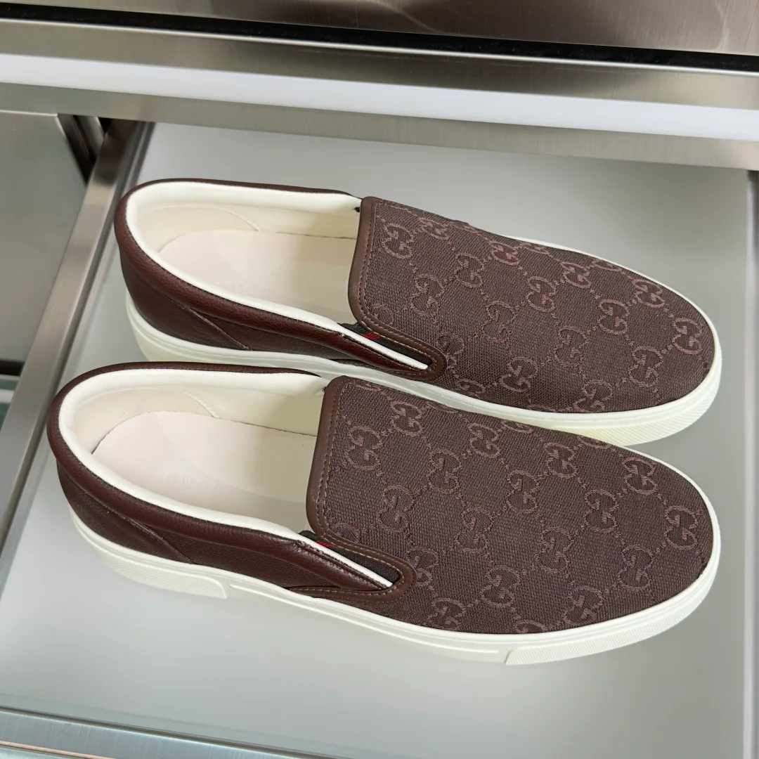 Кроссовки Мужские Gucci 13300435