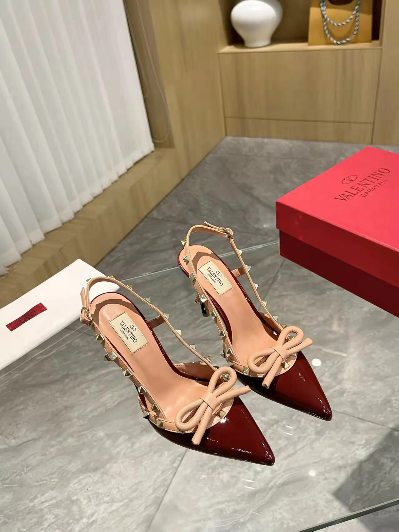 Босоножки Женские Valentino 11602182
