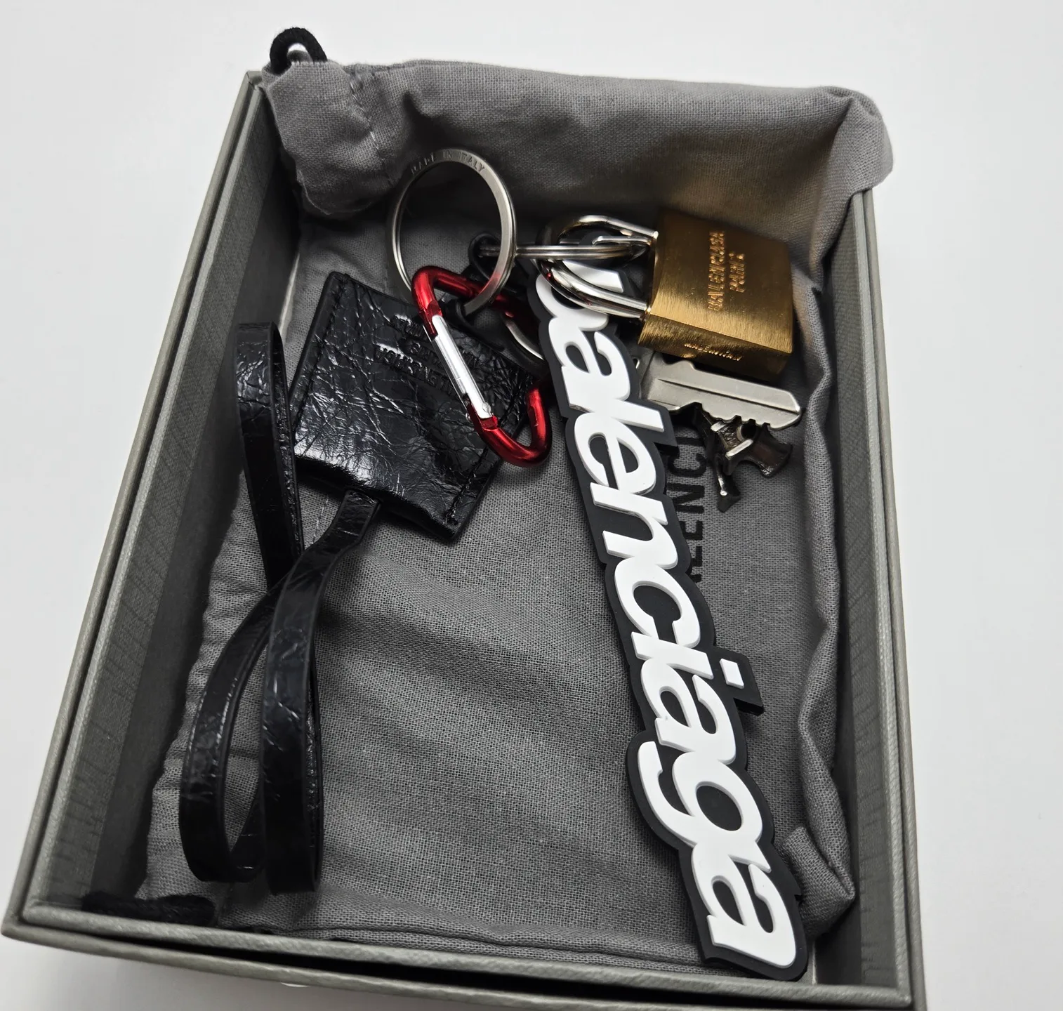 Ключницы Balenciaga 838633