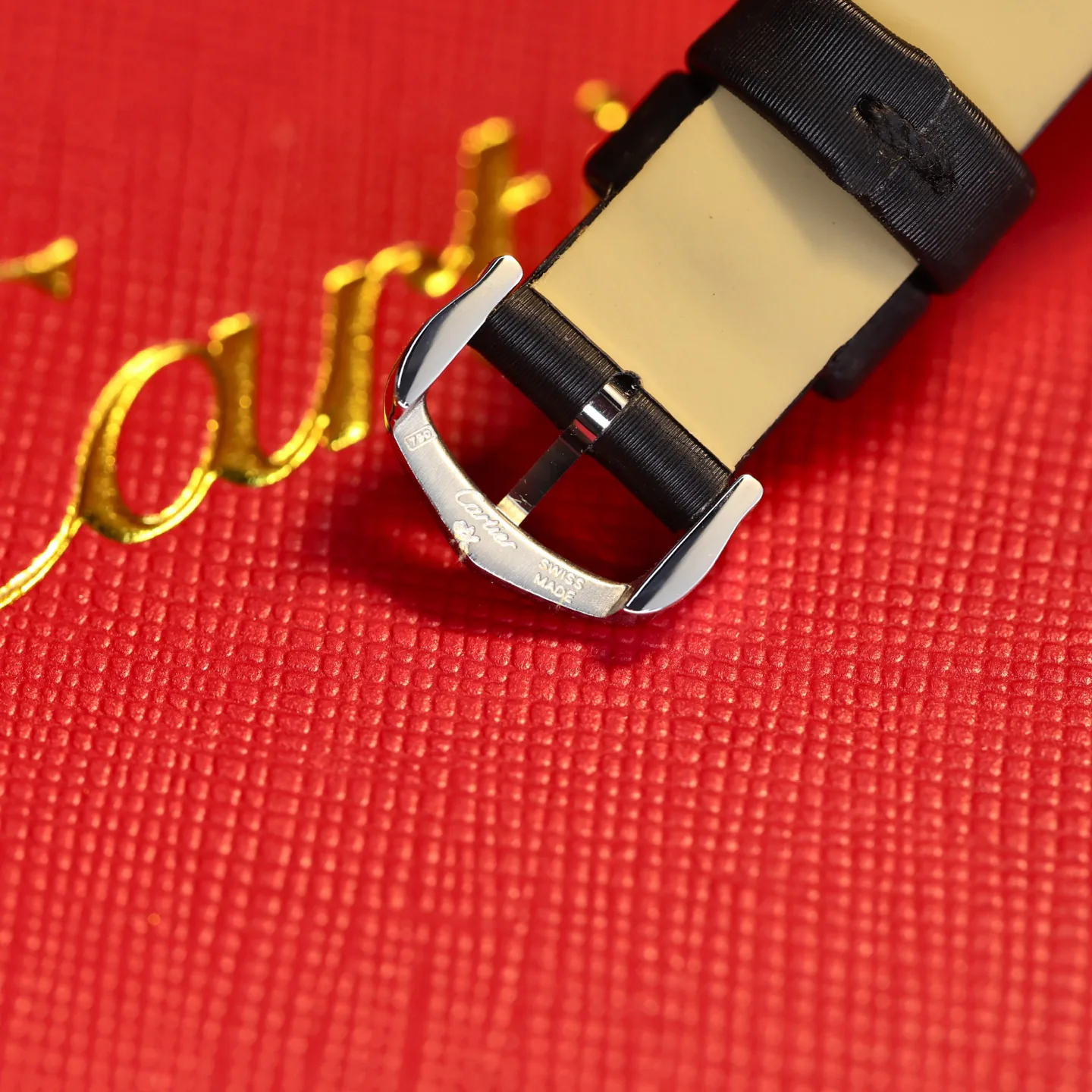 Часы Женские Cartier 11696037