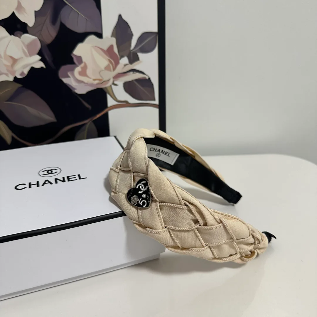 Головные Уборы Chanel 11469205