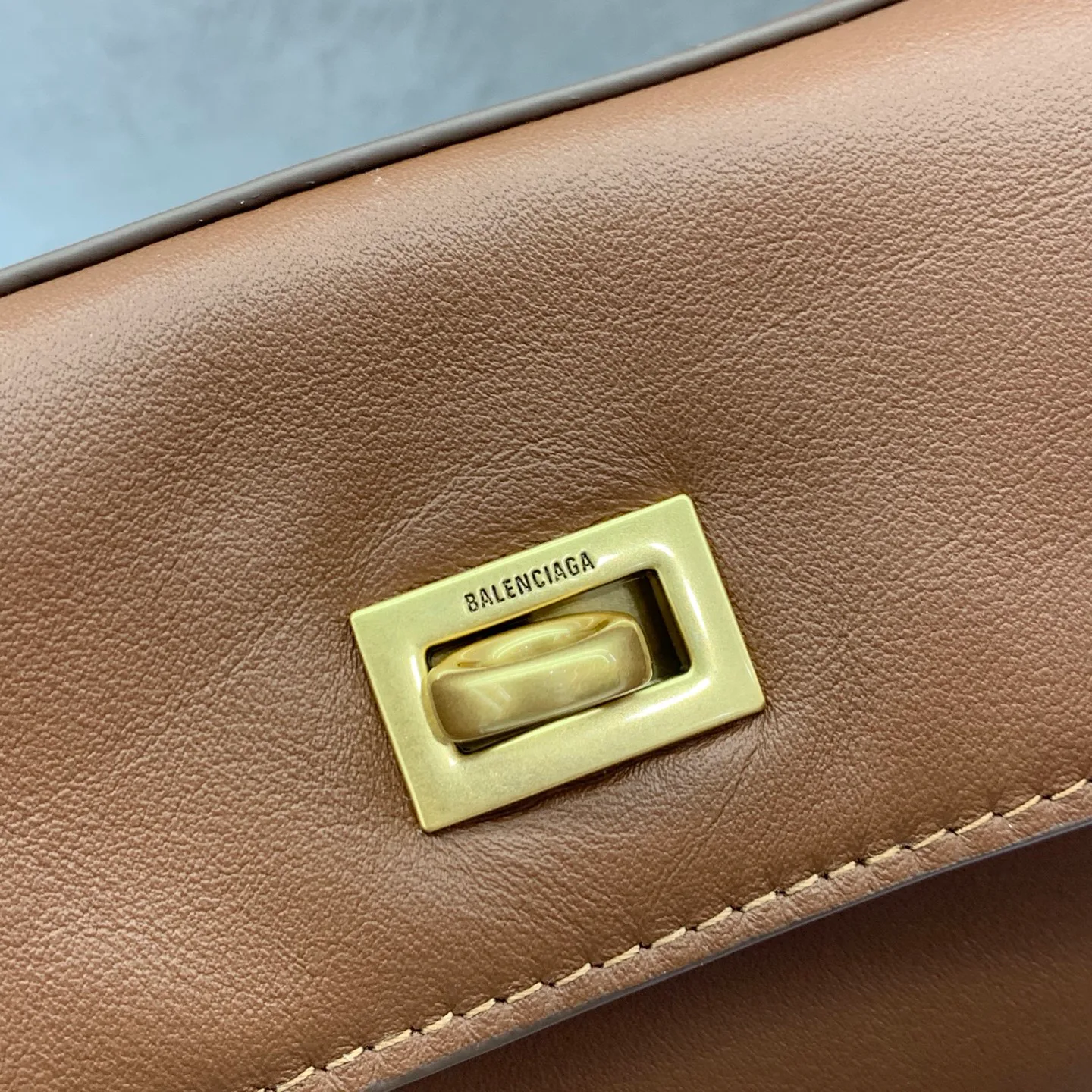 Классические Сумки Женские Balenciaga 17850082
