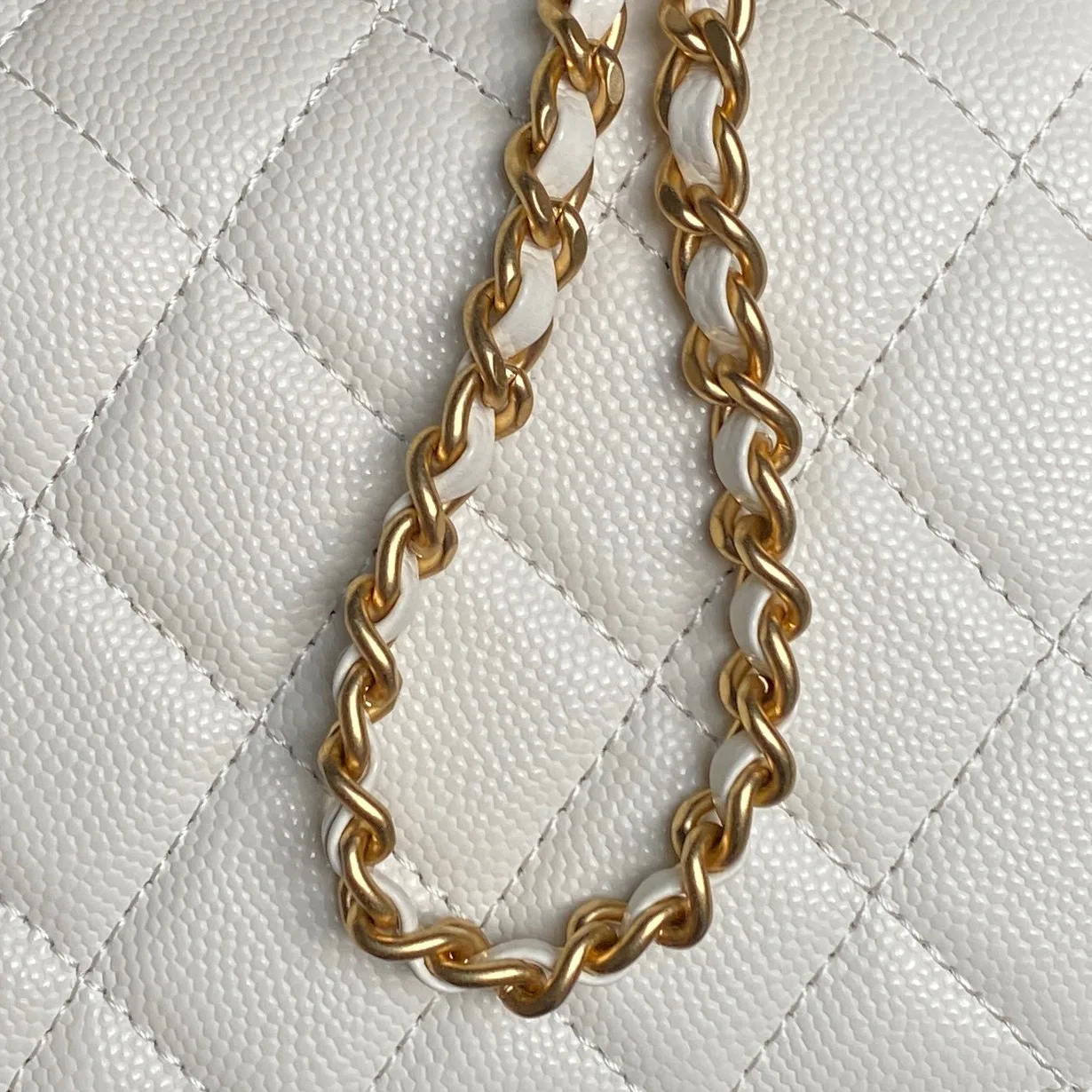 Классические Сумки Женские Chanel 18000294