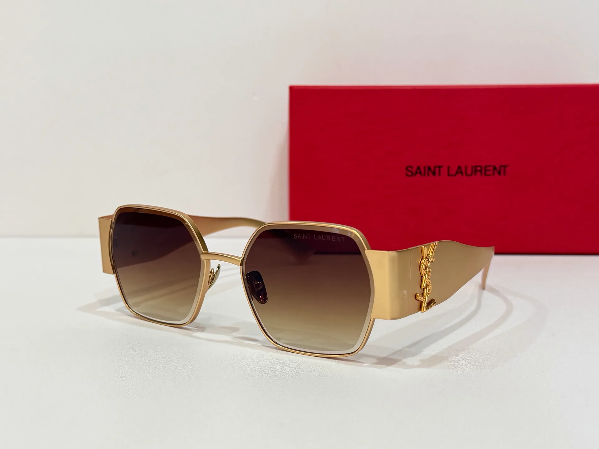 Очки Saint Laurent 13441540