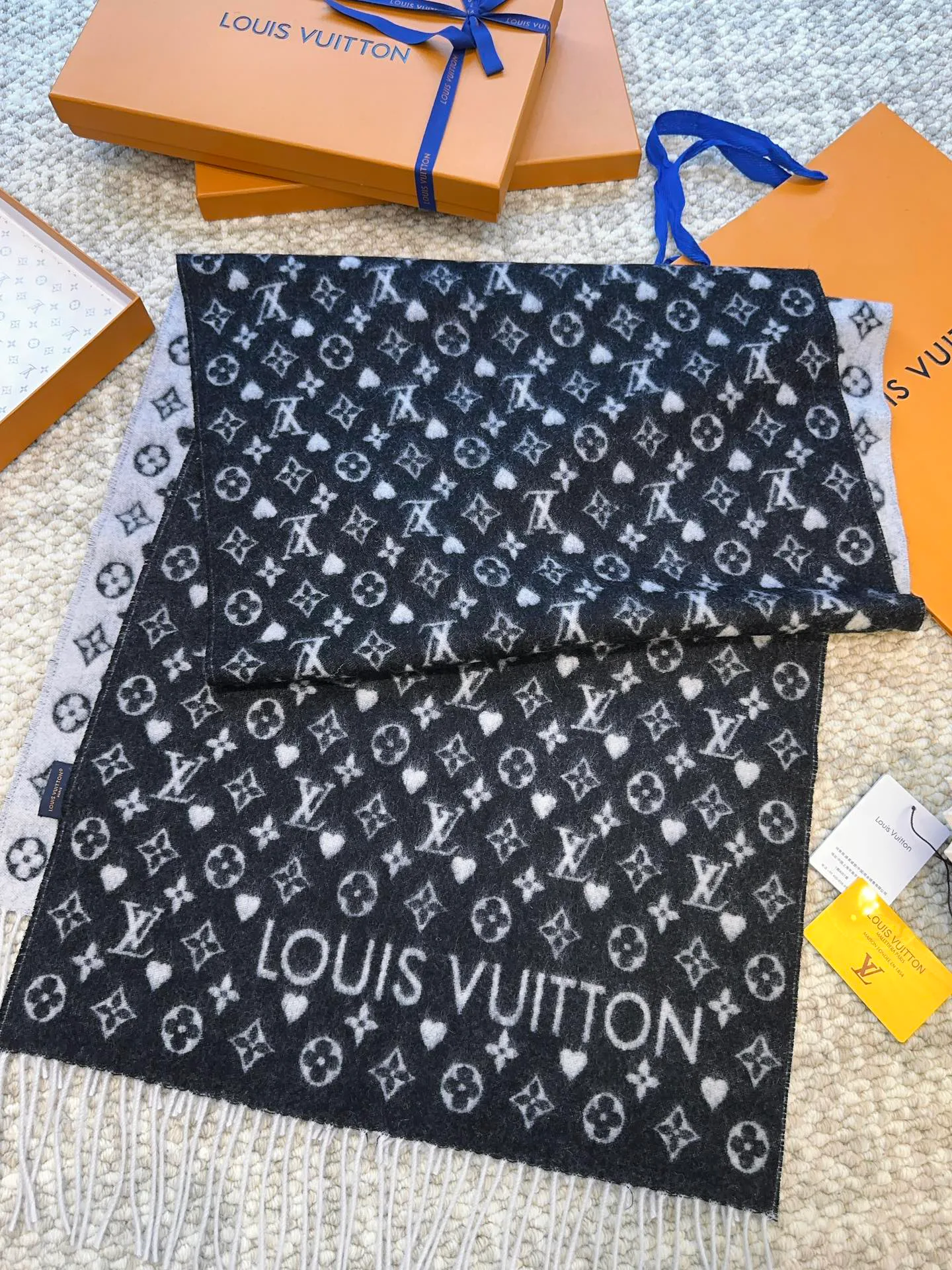Шарфы Louis Vuitton 4427