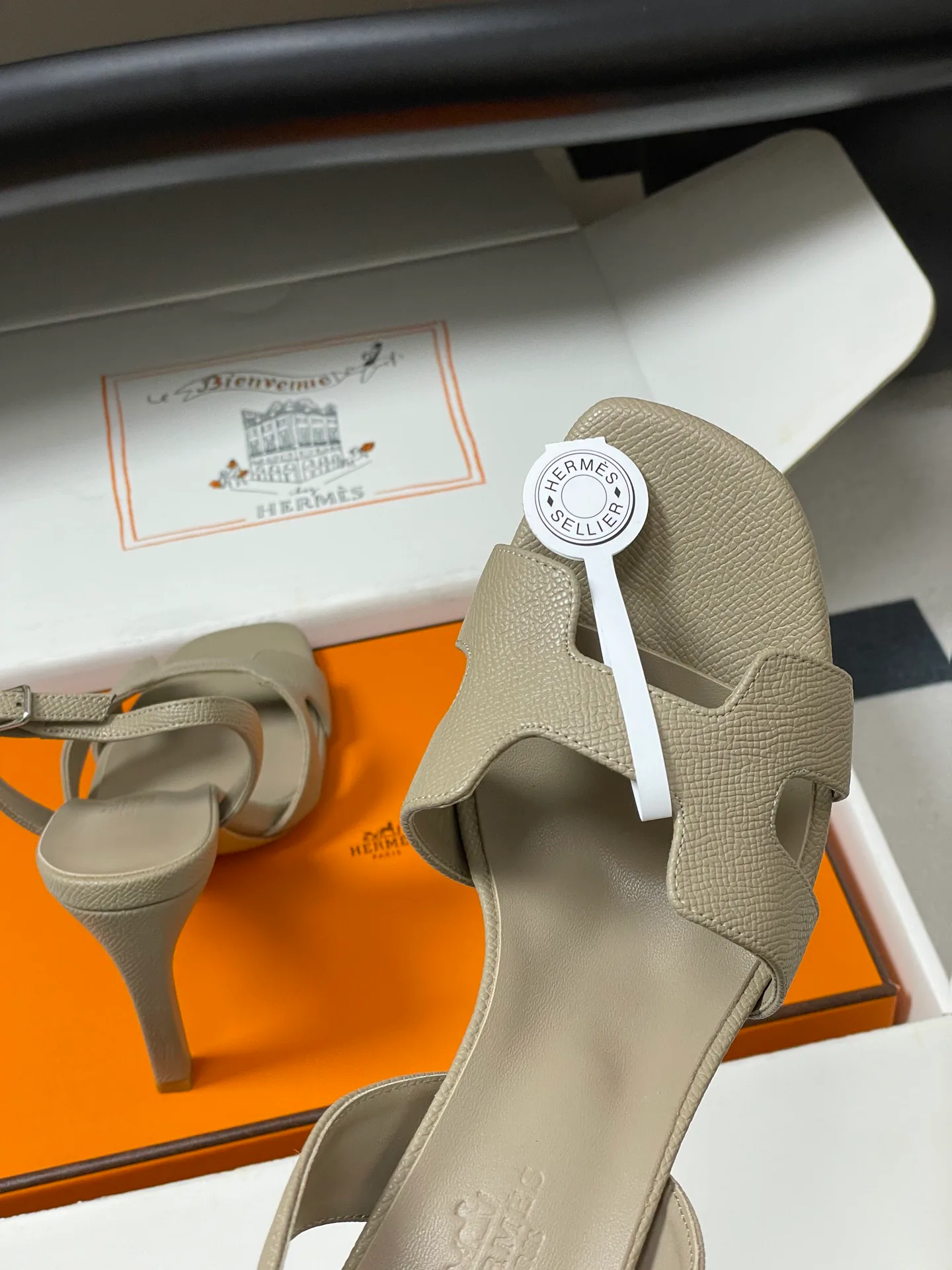 Босоножки Женские Hermes 9006949