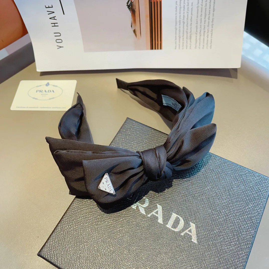 Головные Уборы Prada 11469128