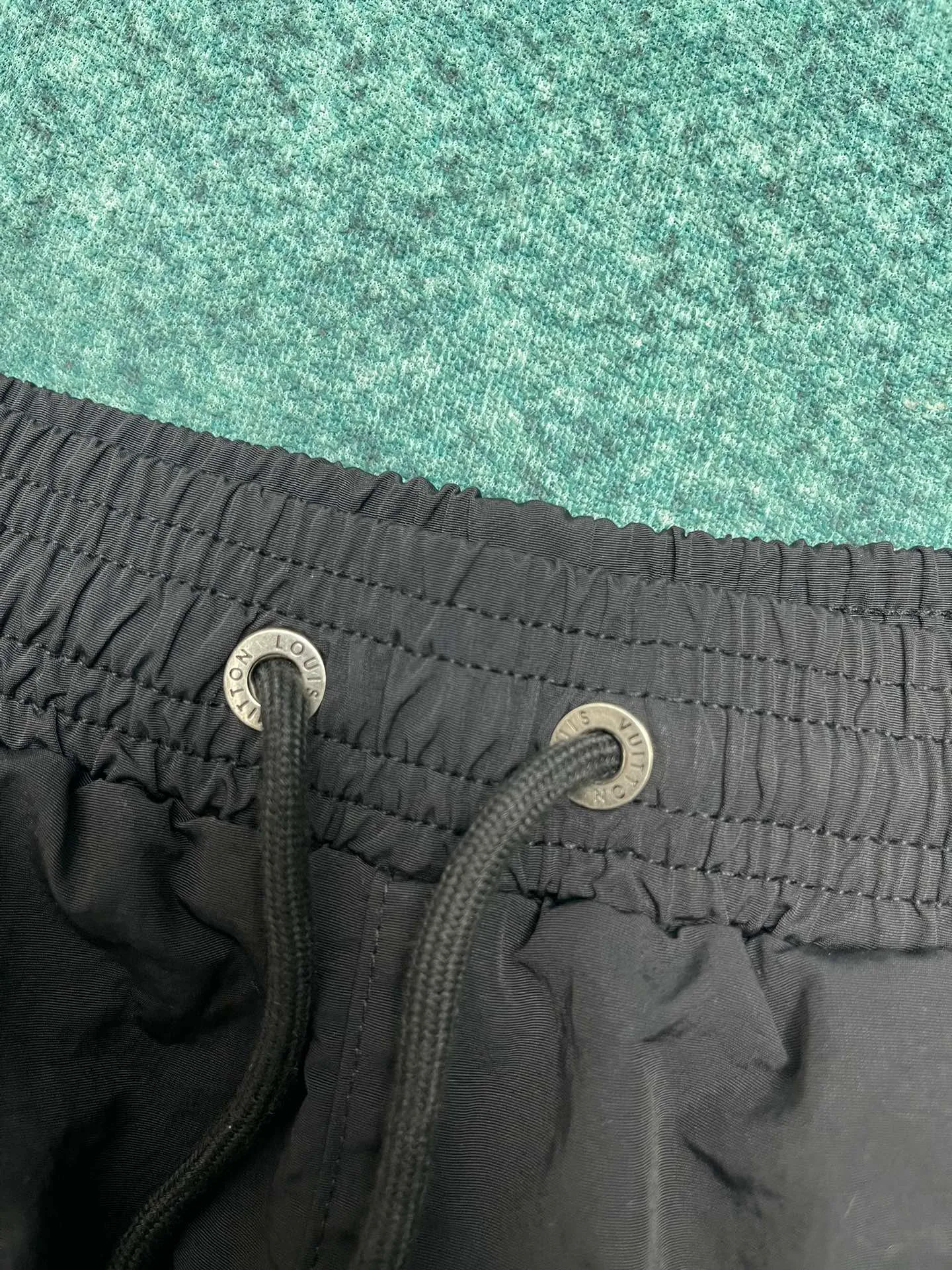 Шорты Женские Louis Vuitton 33775