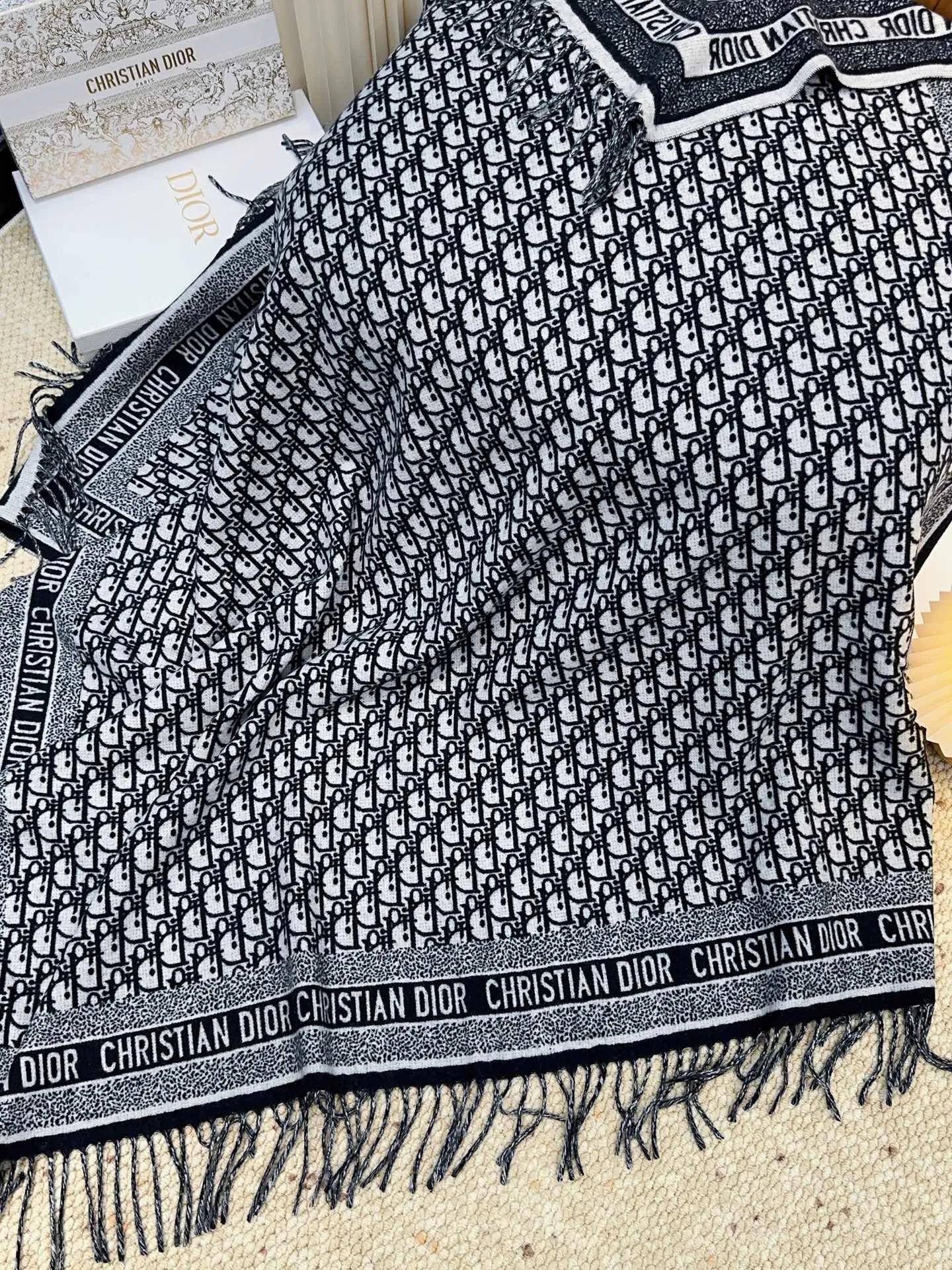 Шарфы Christian Dior 184220