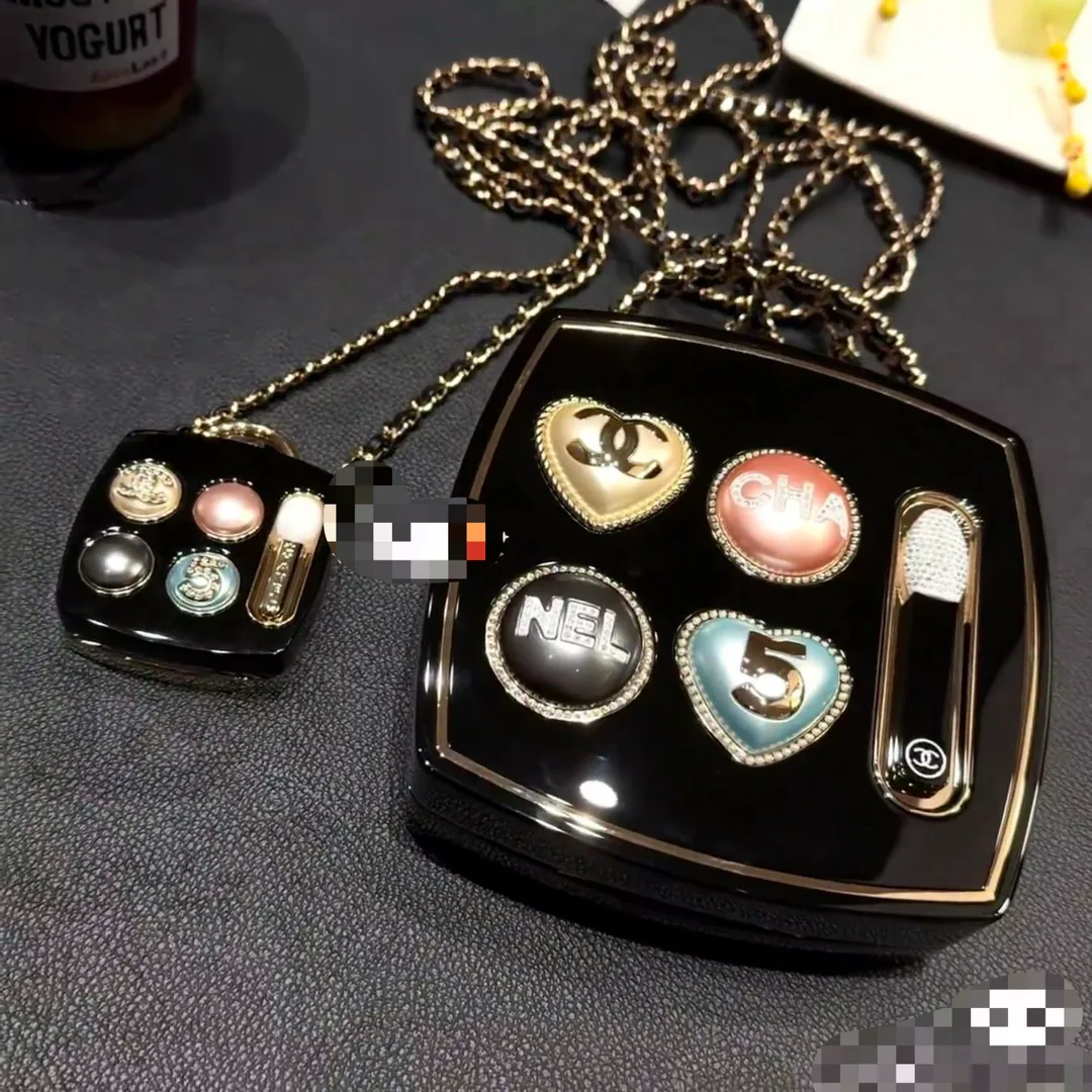 Клатчи Женские Chanel 12957344