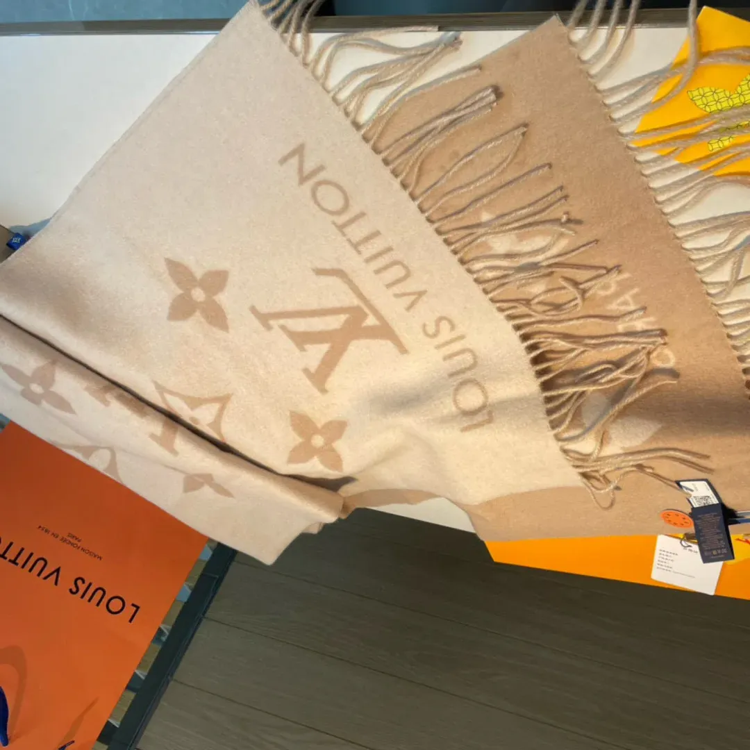 Шарфы Louis Vuitton 288353