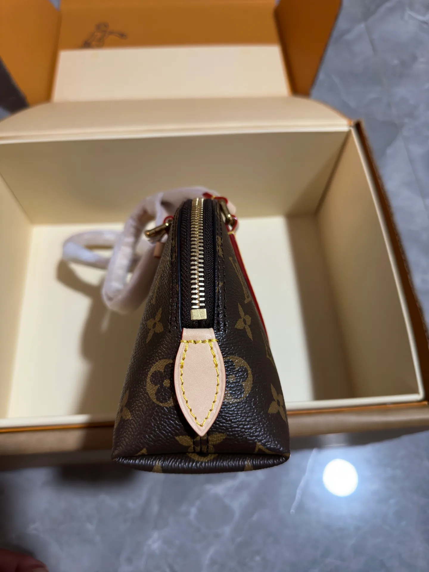 Классические Сумки Женские Louis Vuitton 17498627