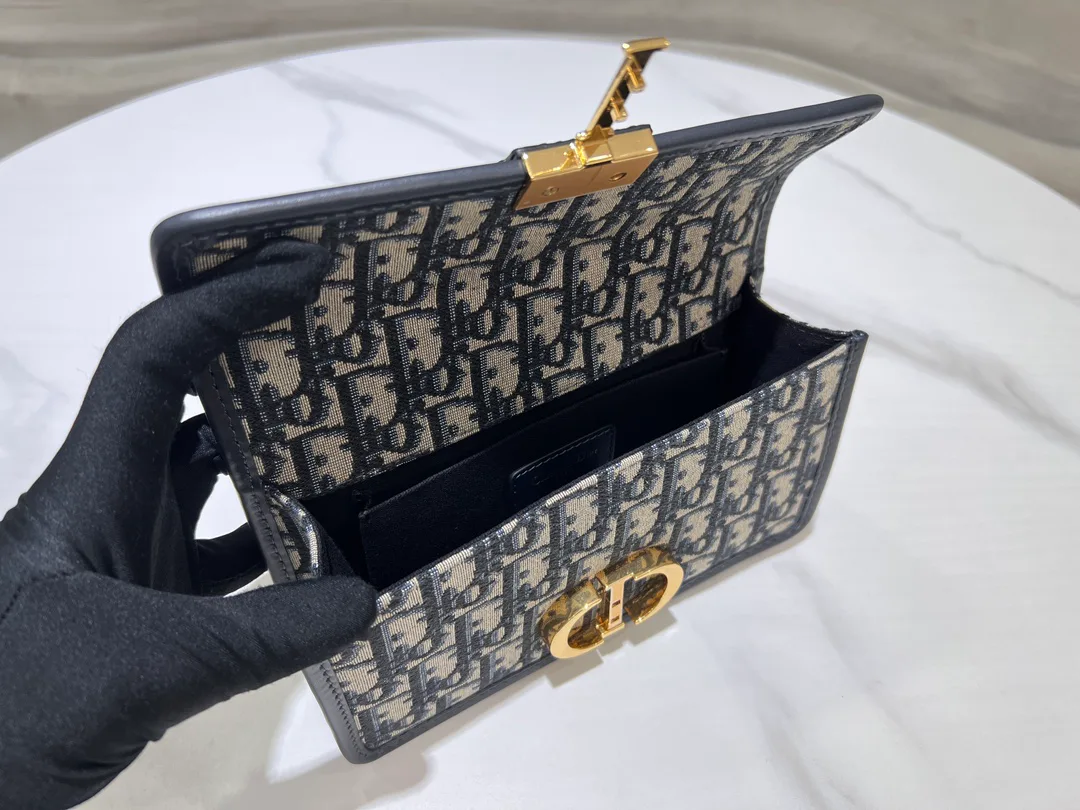 Сумки На Ремне Женские Christian Dior 17440