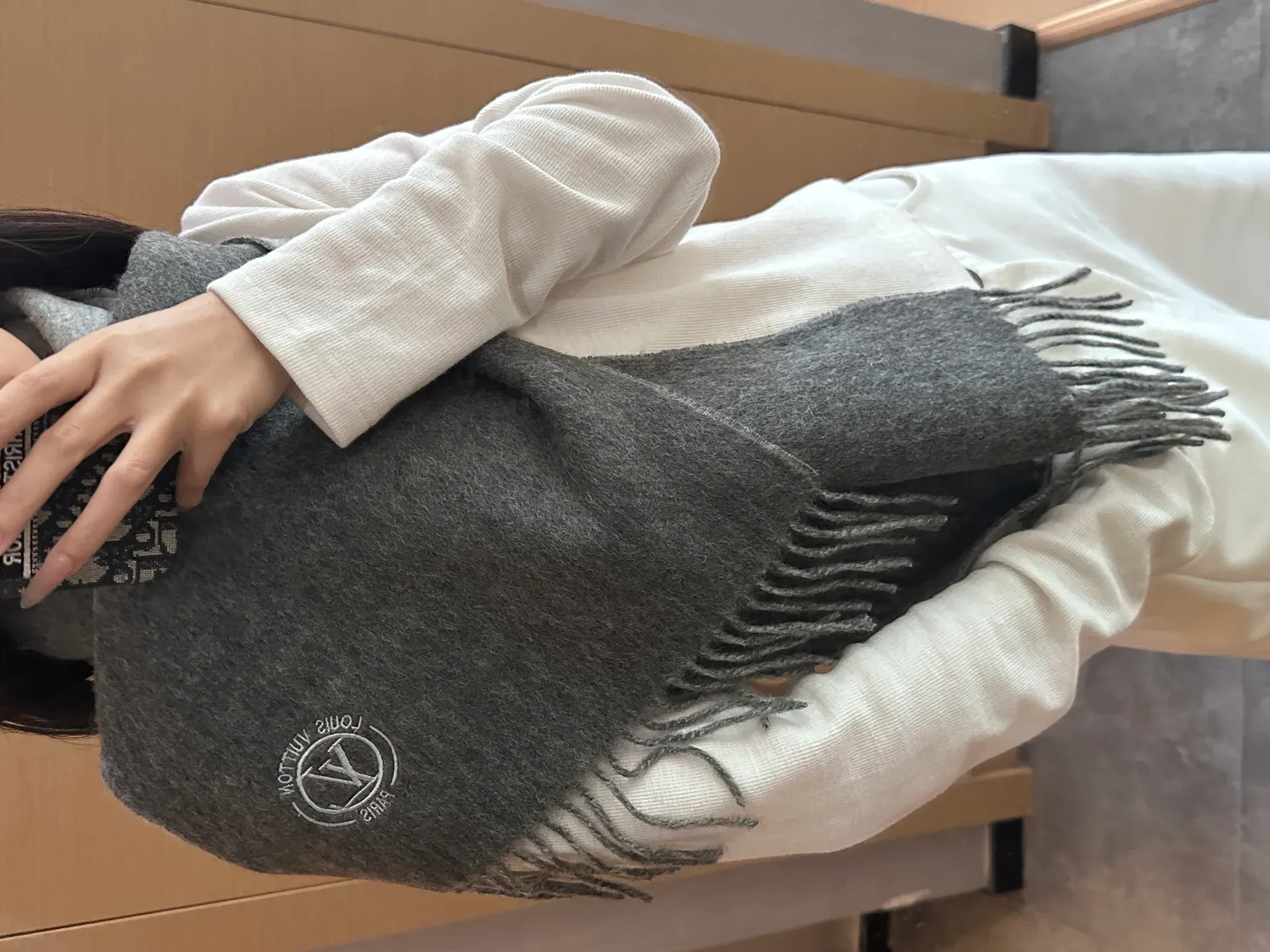 Шарфы Louis Vuitton 73122