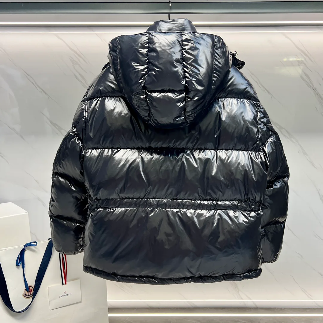 Куртки И Пуховики Женские Moncler 18710380