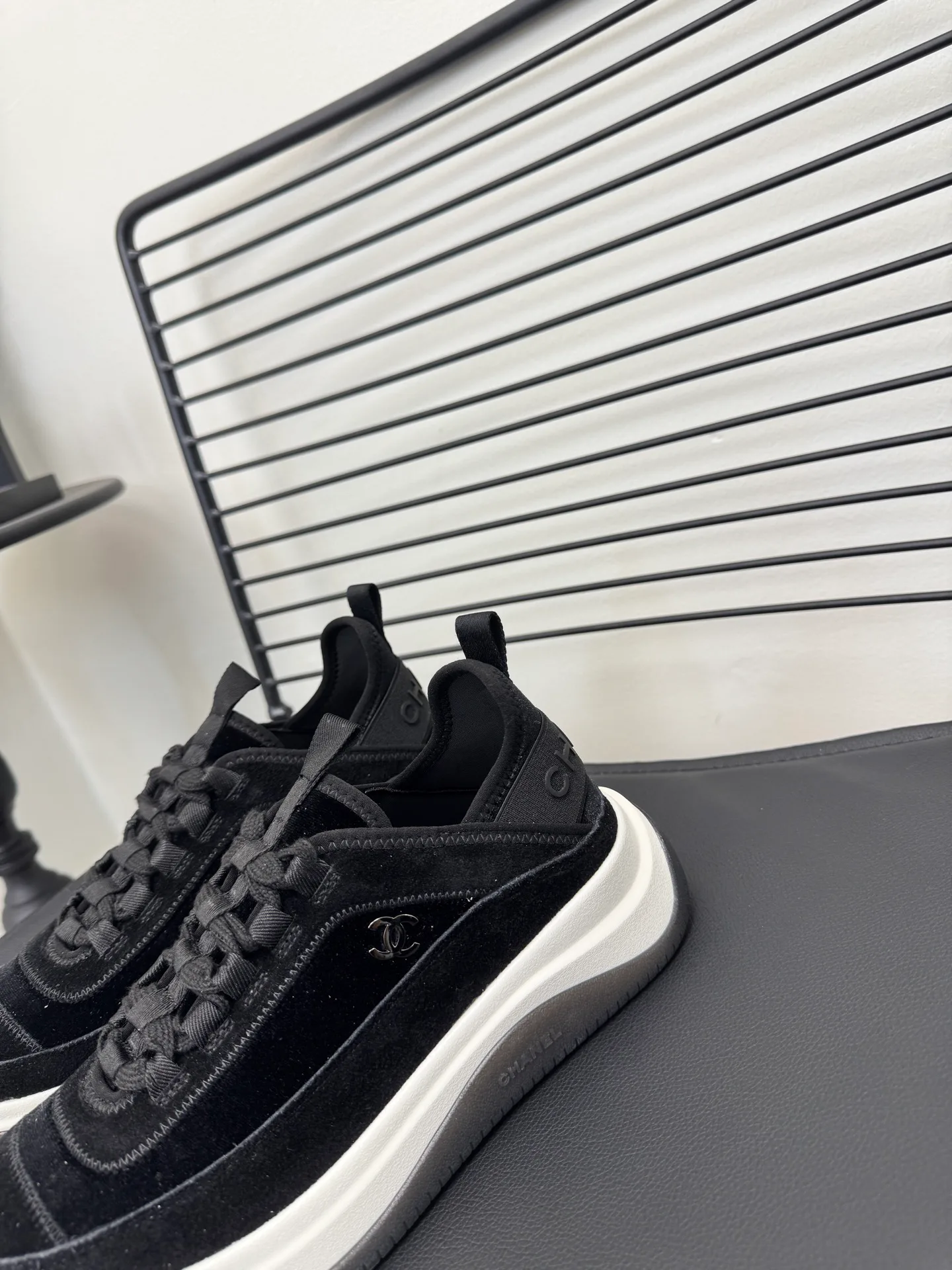 Кроссовки Женские Chanel 11494633