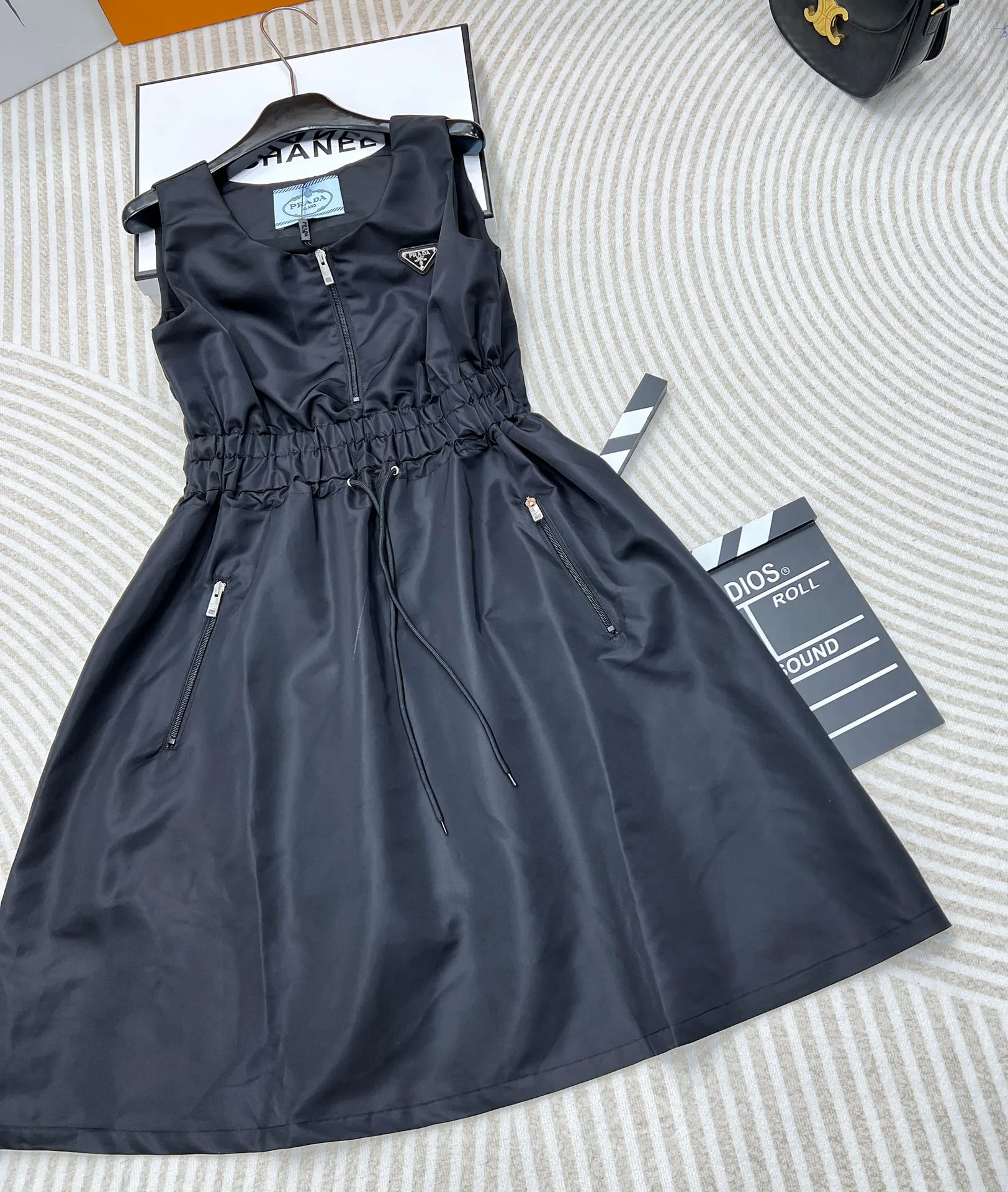 Платья Женские Prada 11207683