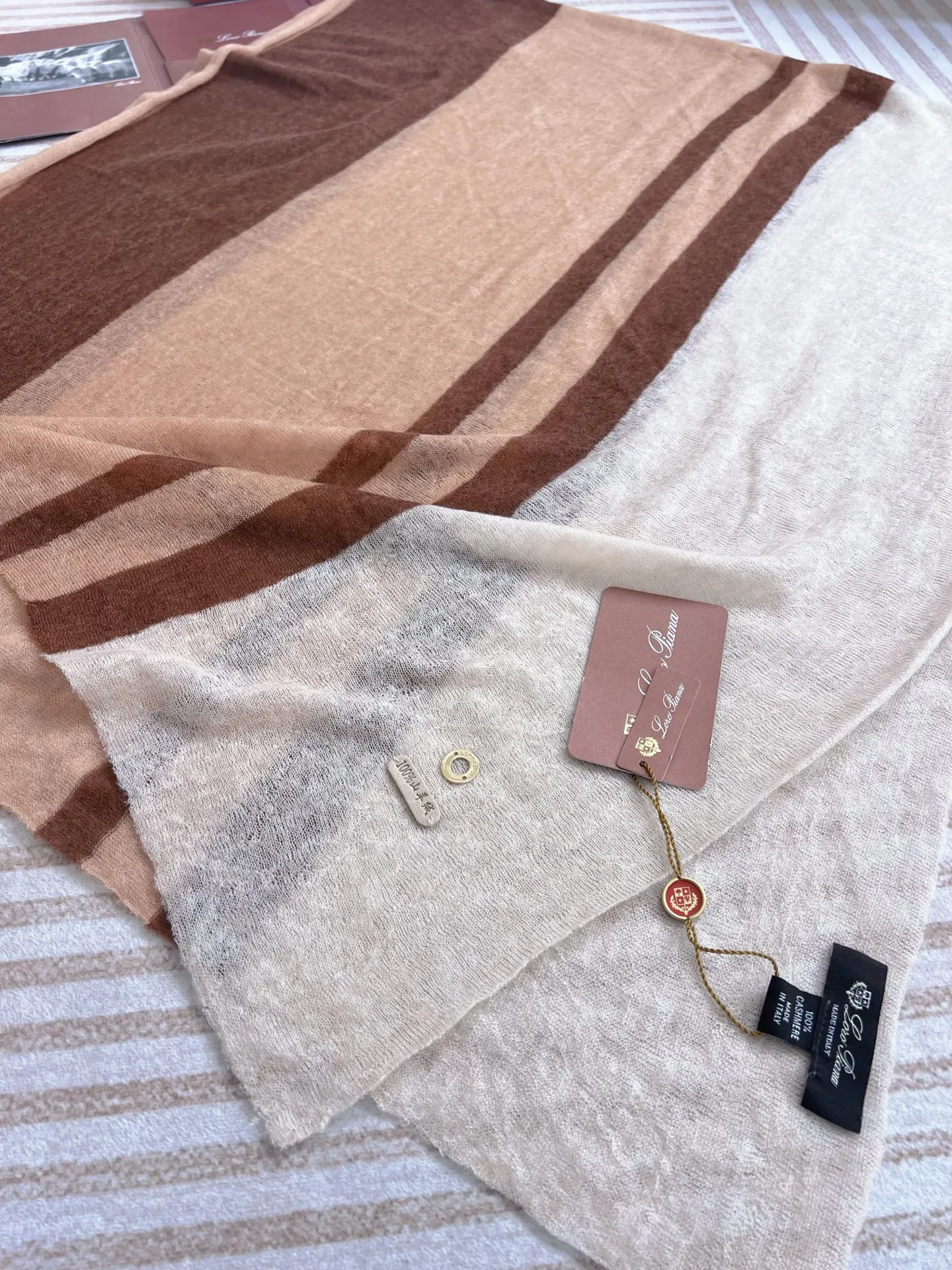 Шарфы Loro Piana 18398000
