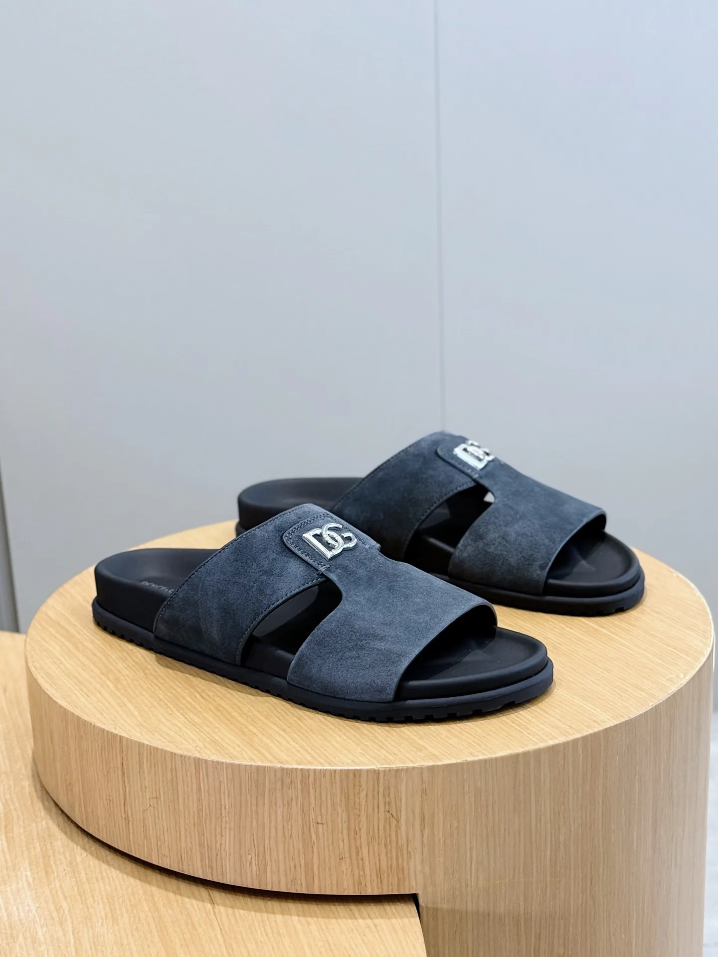 Шлепанцы Мужские Dolce & Gabbana 11683111