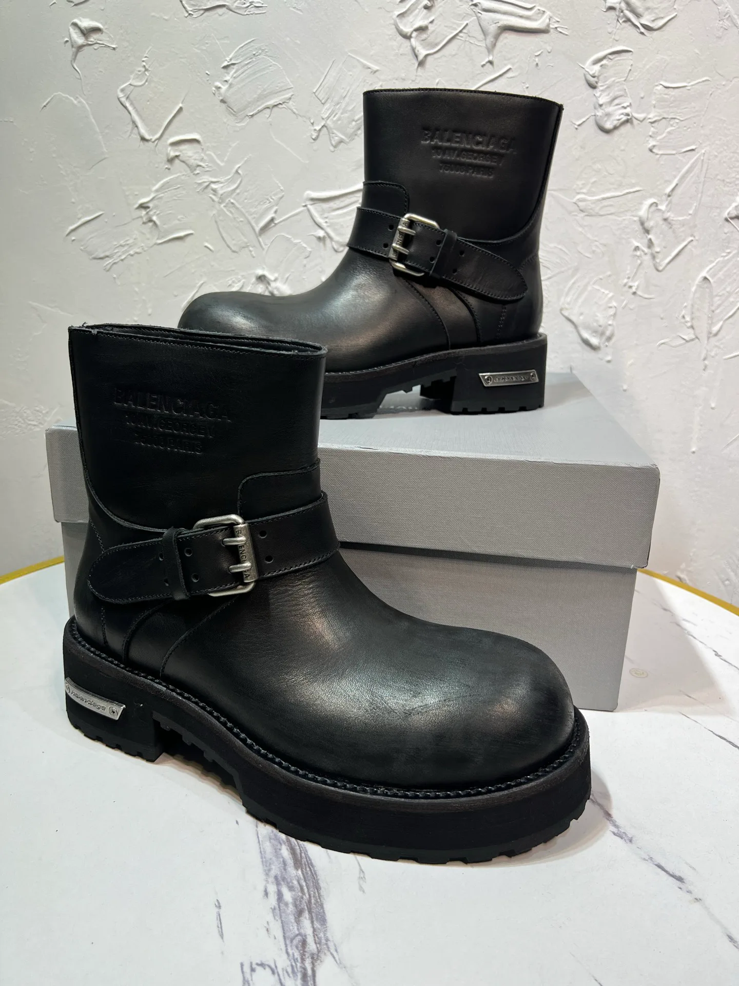 Ботинки Мужские Balenciaga 18225201