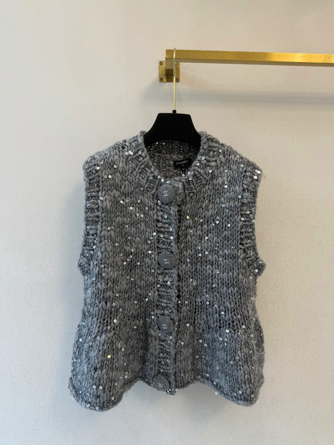 Жилеты Женские Chanel 18137811