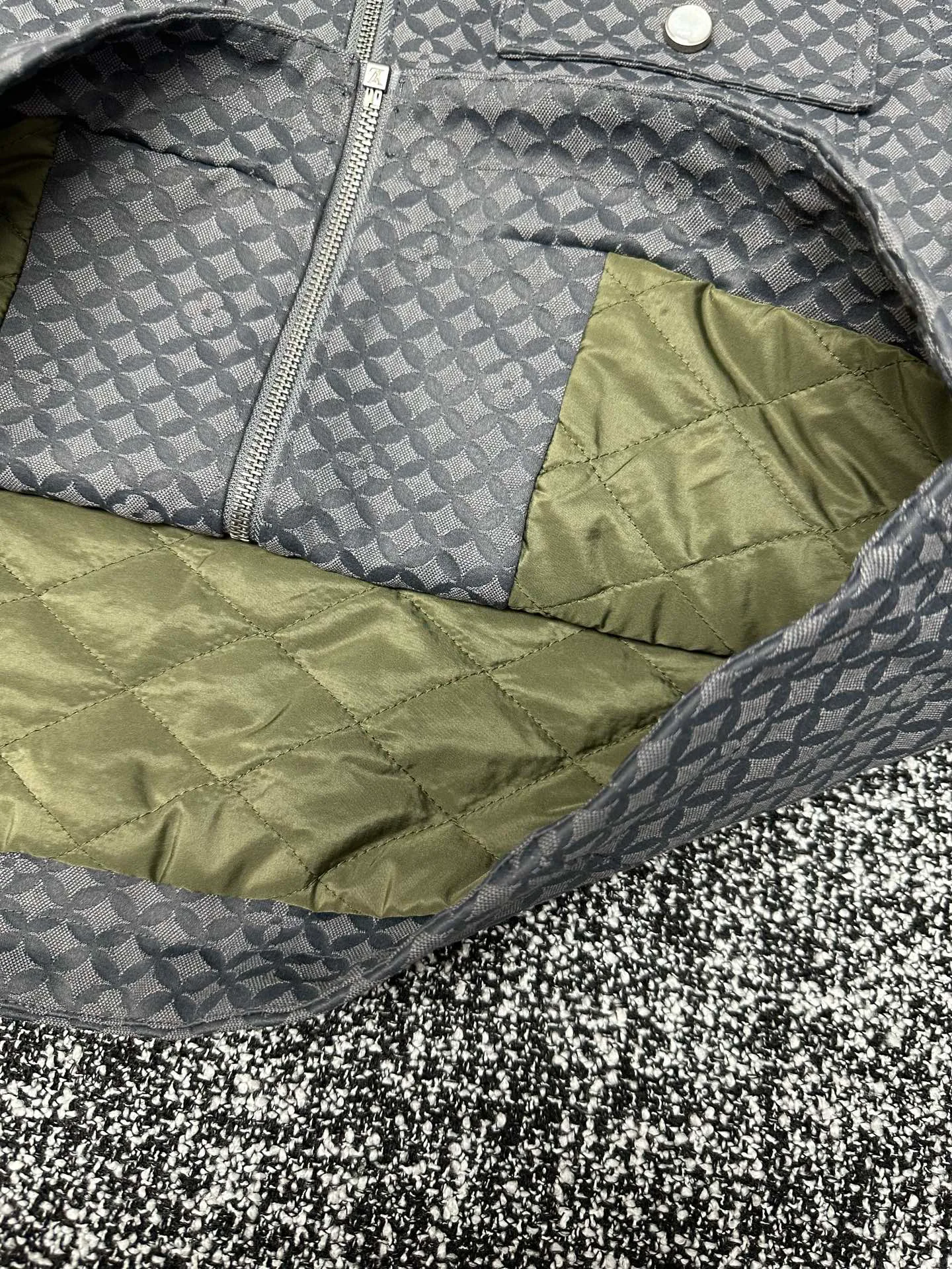 Куртки И Пуховики Женские Louis Vuitton 412818