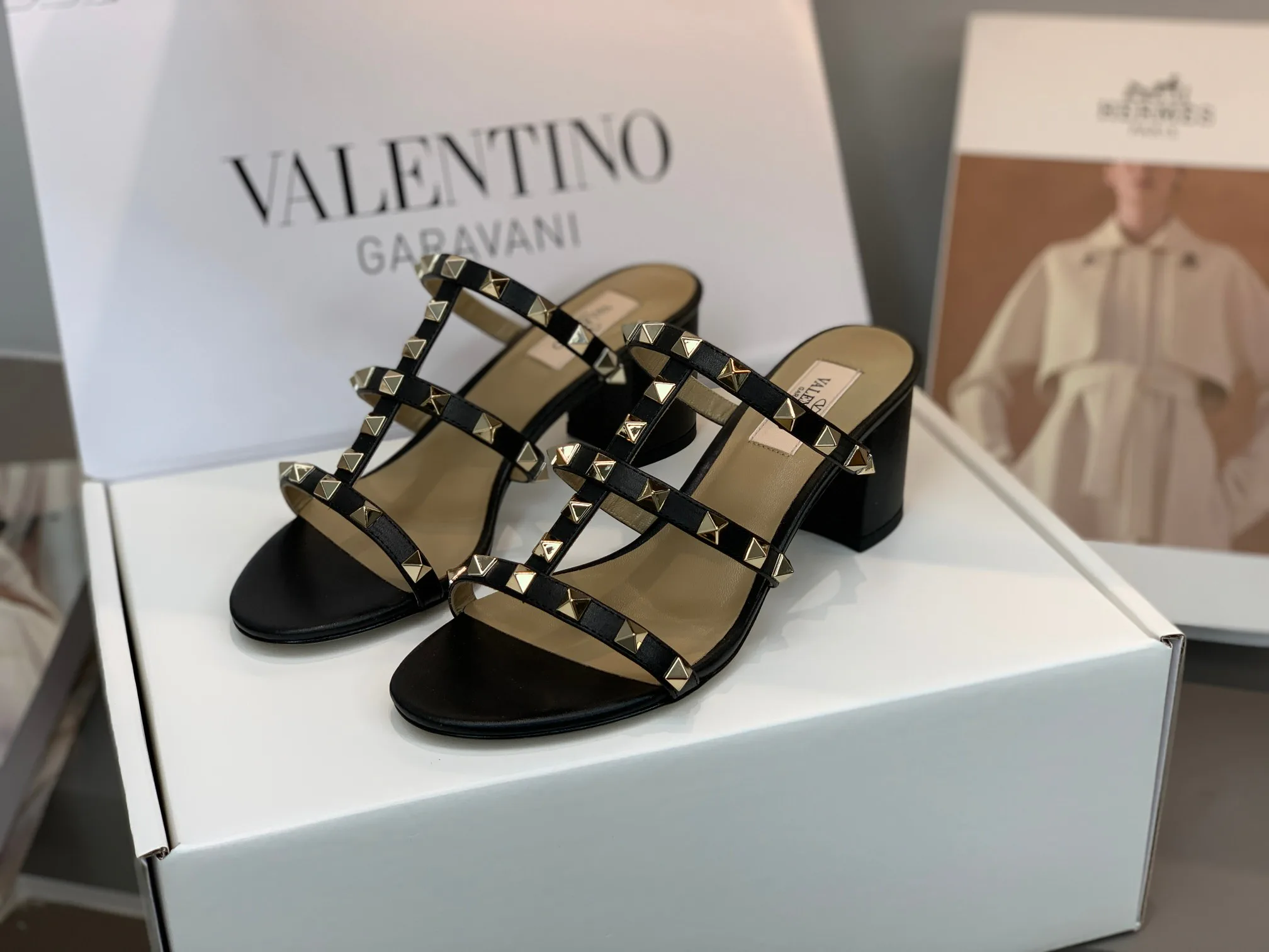 Сандалии Женские Valentino 11323071