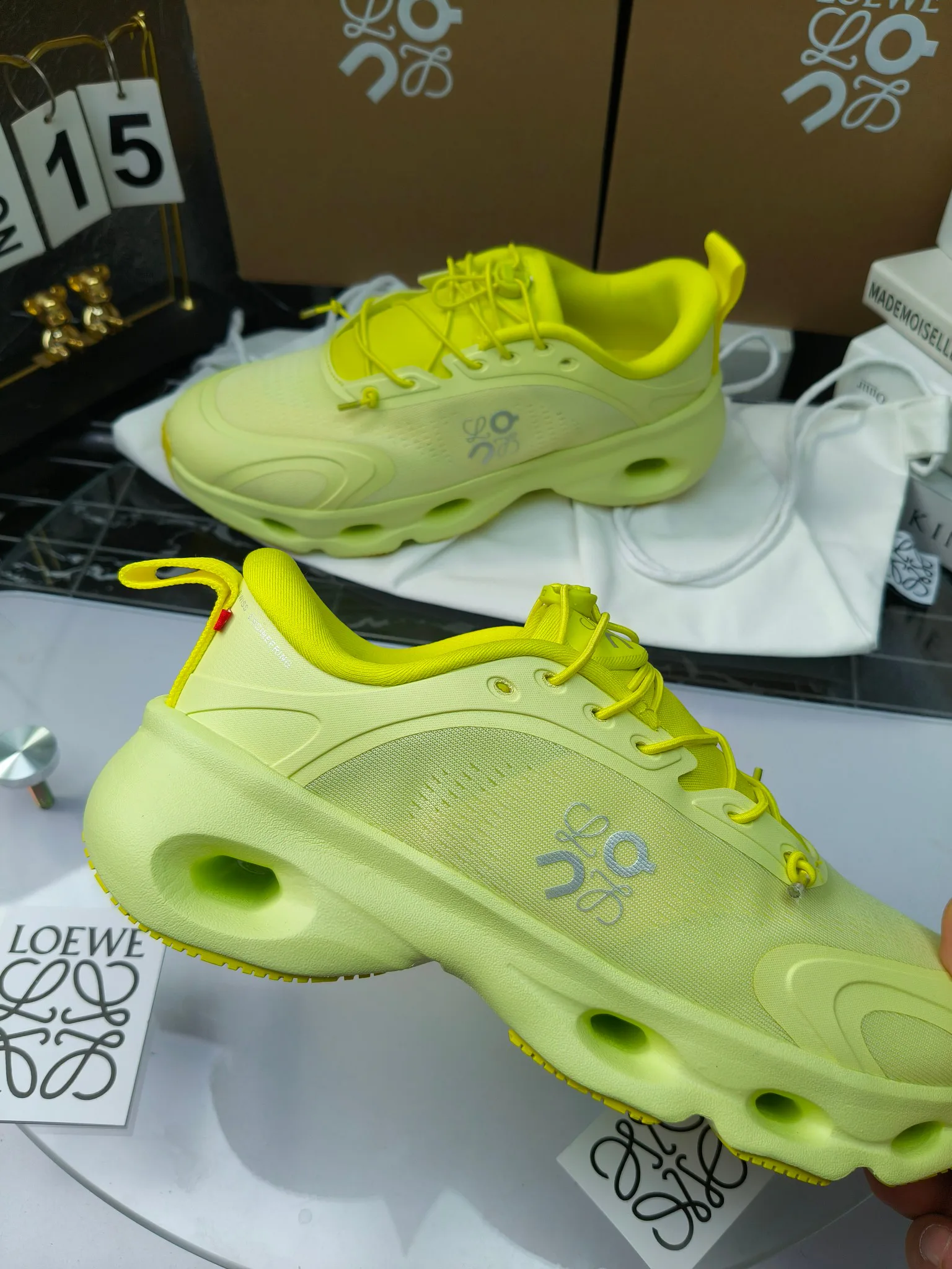 Кроссовки Женские Loewe 1829494