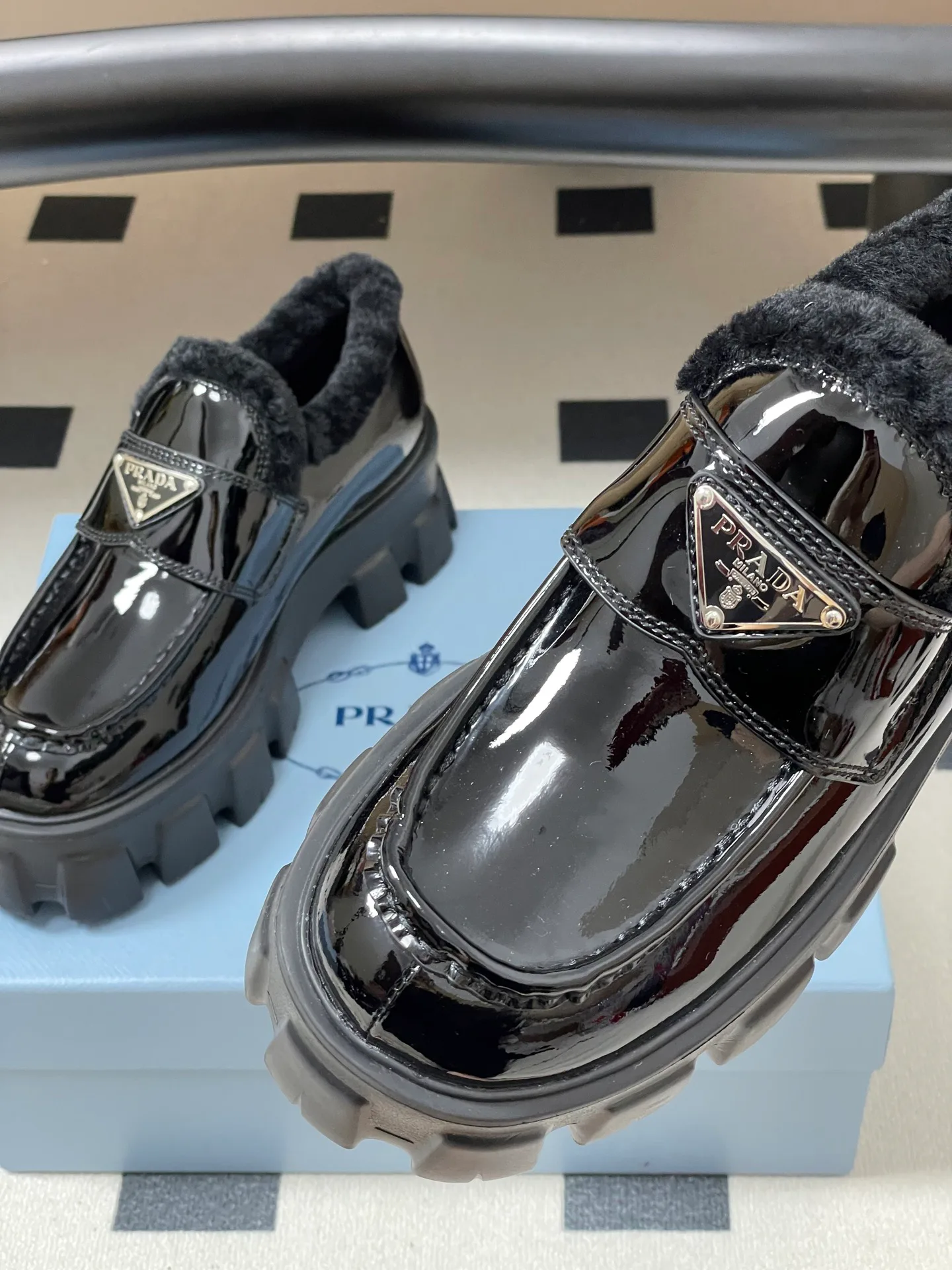 Лоферы Женские Prada 299836
