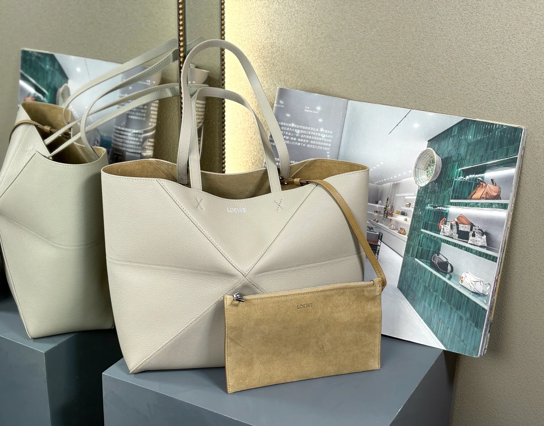 Классические Сумки Женские Loewe 16892771