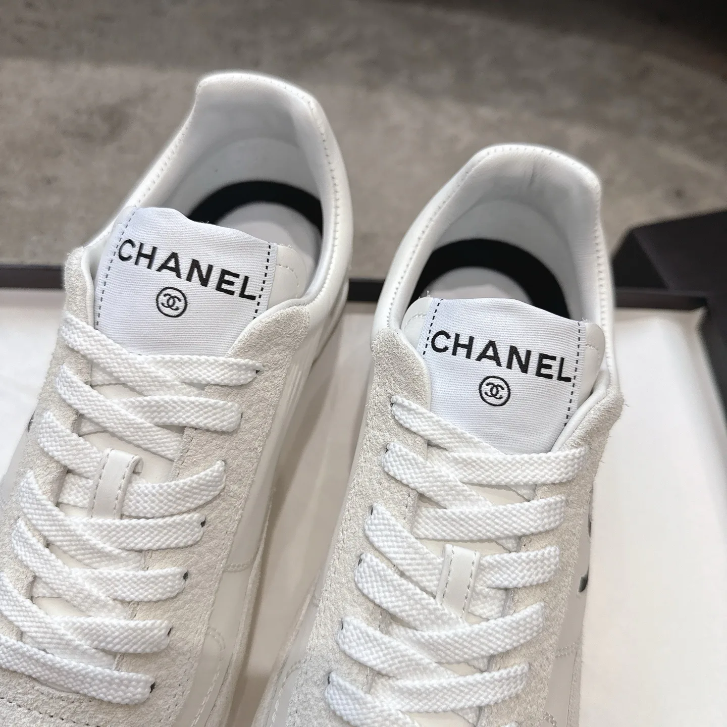 Кроссовки Женские Chanel 5024344