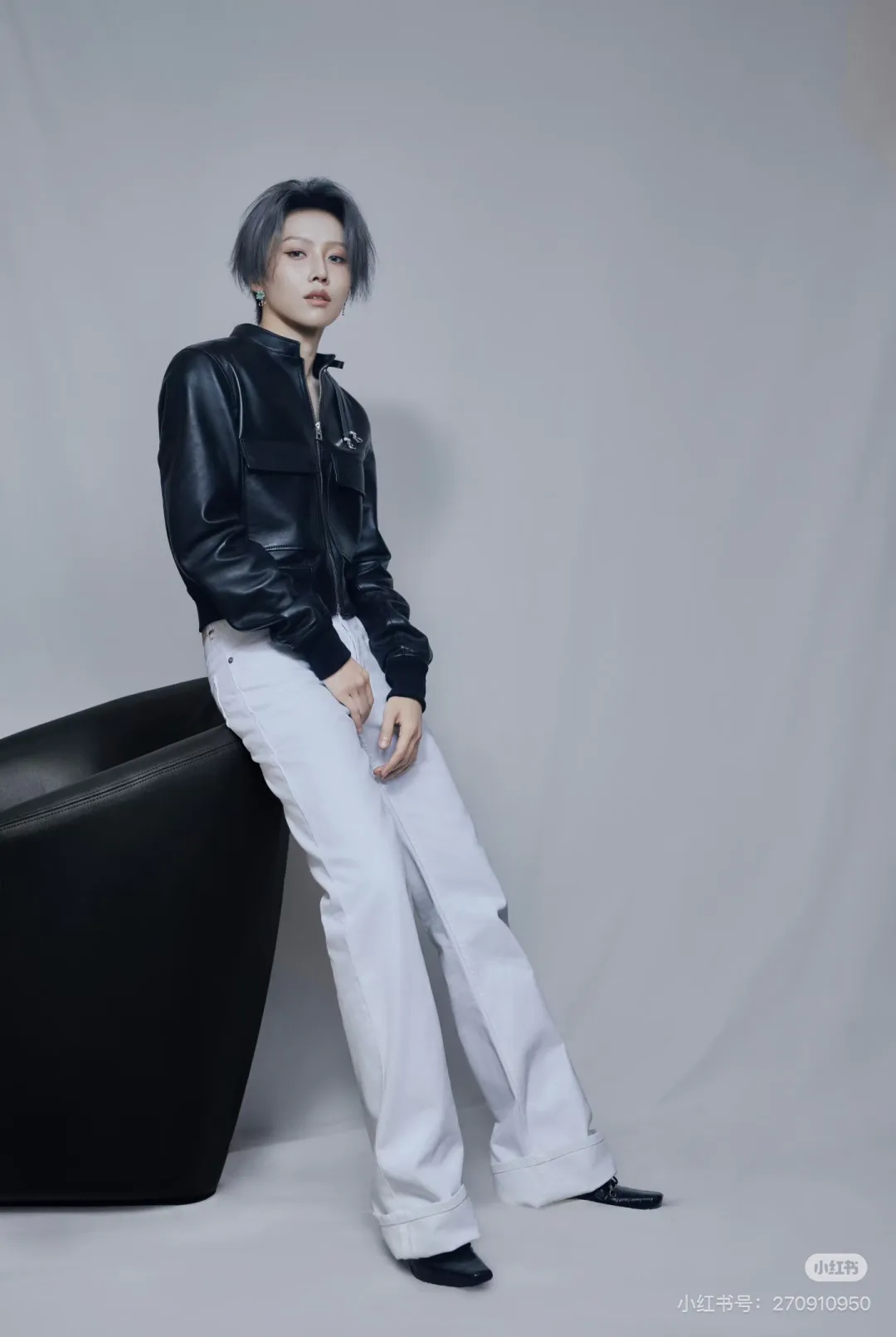 Кожаные Куртки И Дублёнки Женские Christian Dior 11683665