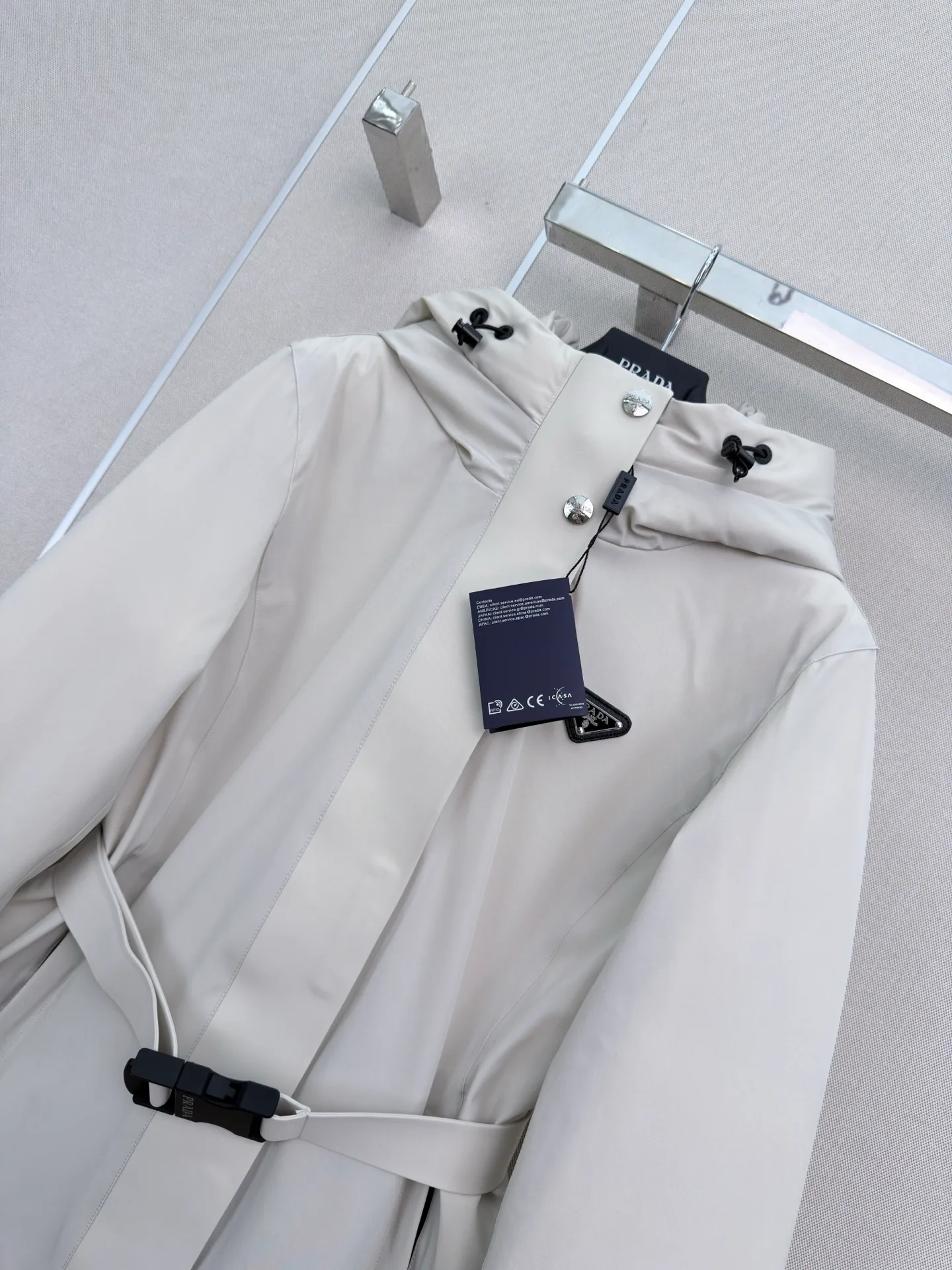 Куртки И Пуховики Женские Prada 18023487