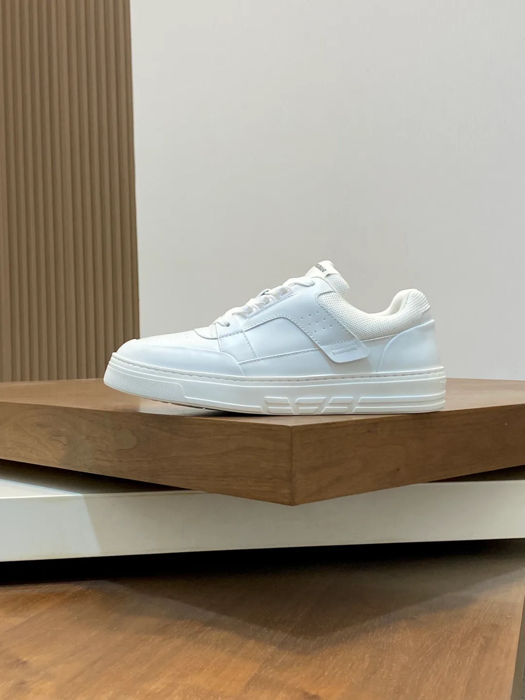 Кроссовки Мужские Armani 1570336