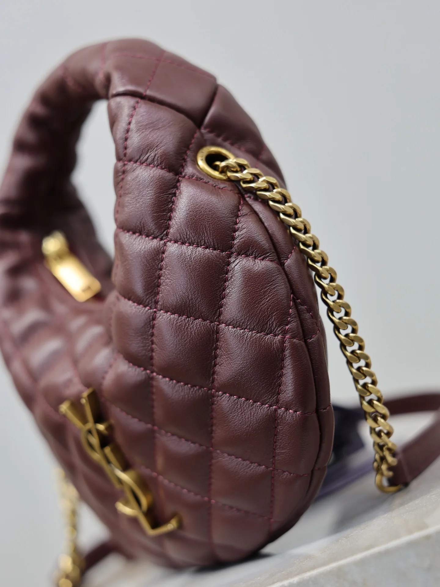 Сумки На Ремне Женские Saint Laurent 11504342