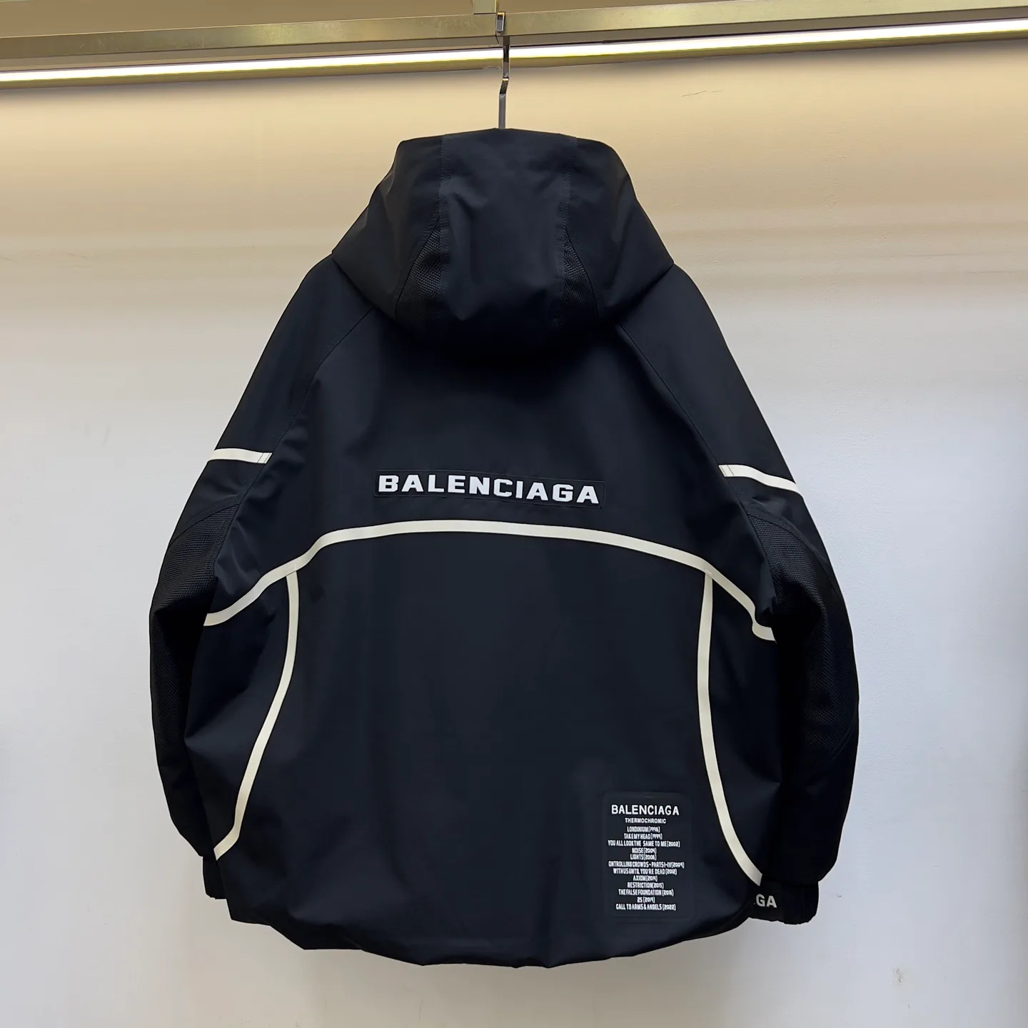 Куртки И Пуховики Женские Balenciaga 844133