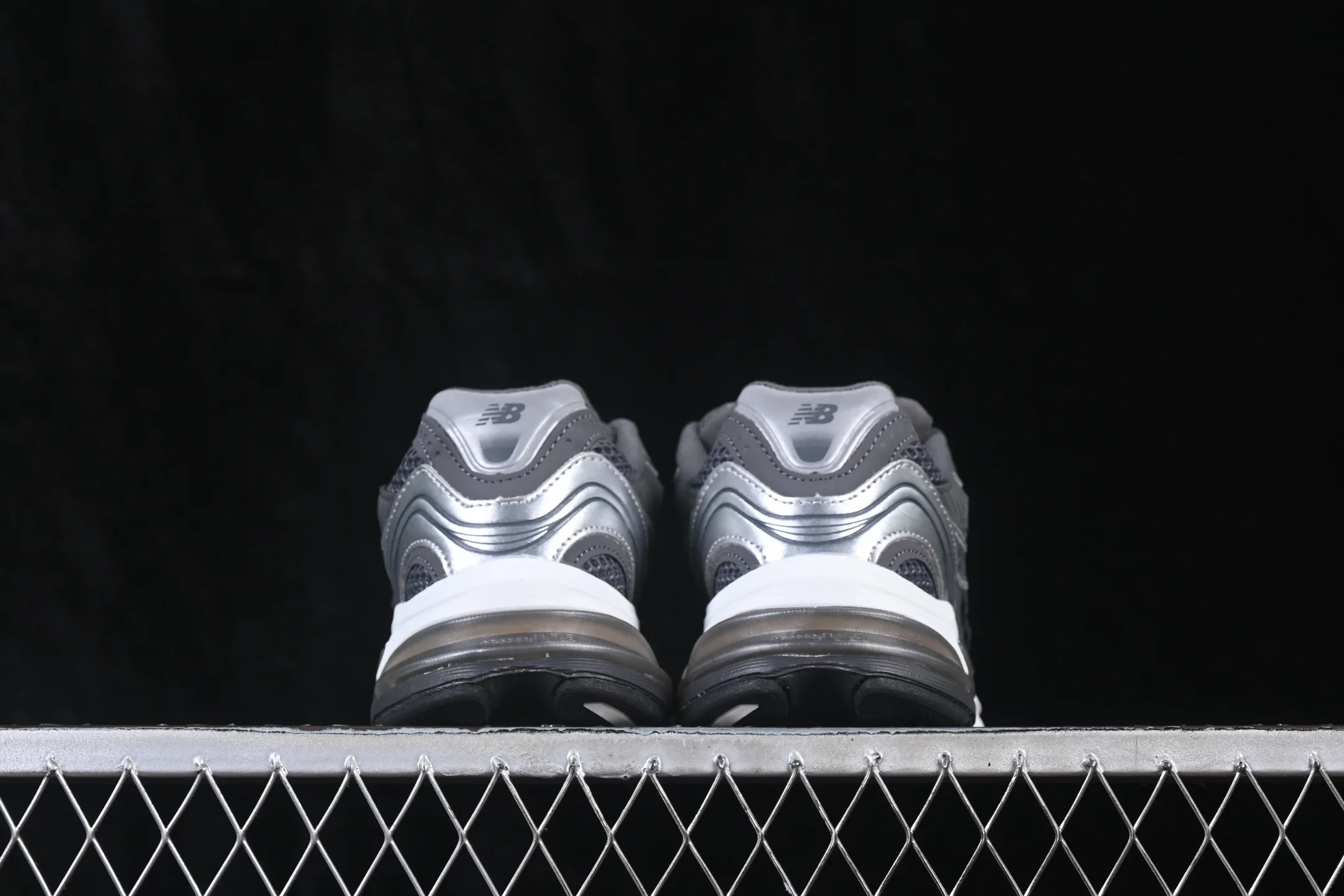 Кроссовки Женские New Balance 18263743