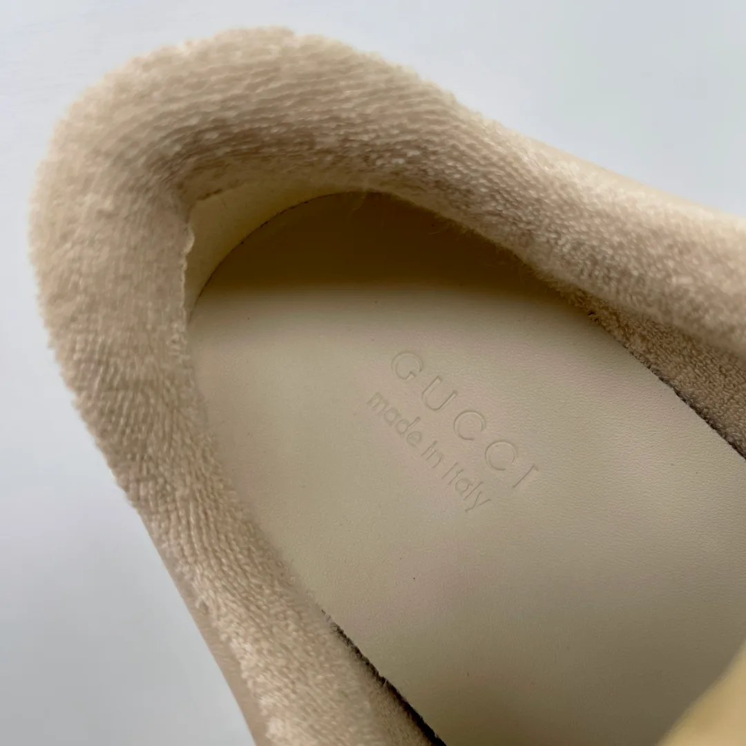 Кроссовки Женские Gucci 1880404