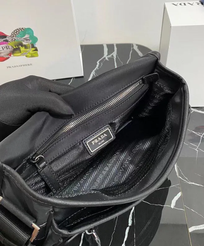 Сумки На Ремне Женские Prada 9619391