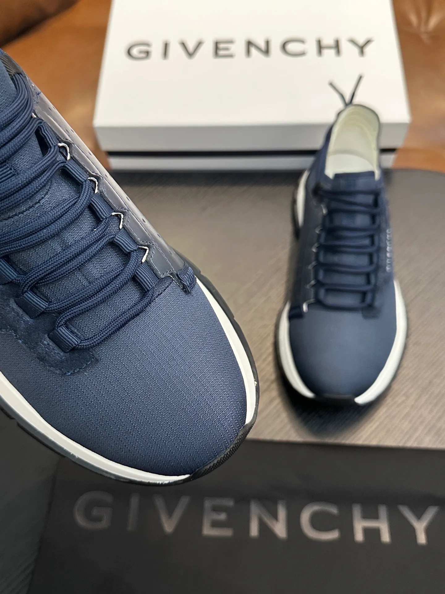 Кроссовки Мужские Givenchy 1094268