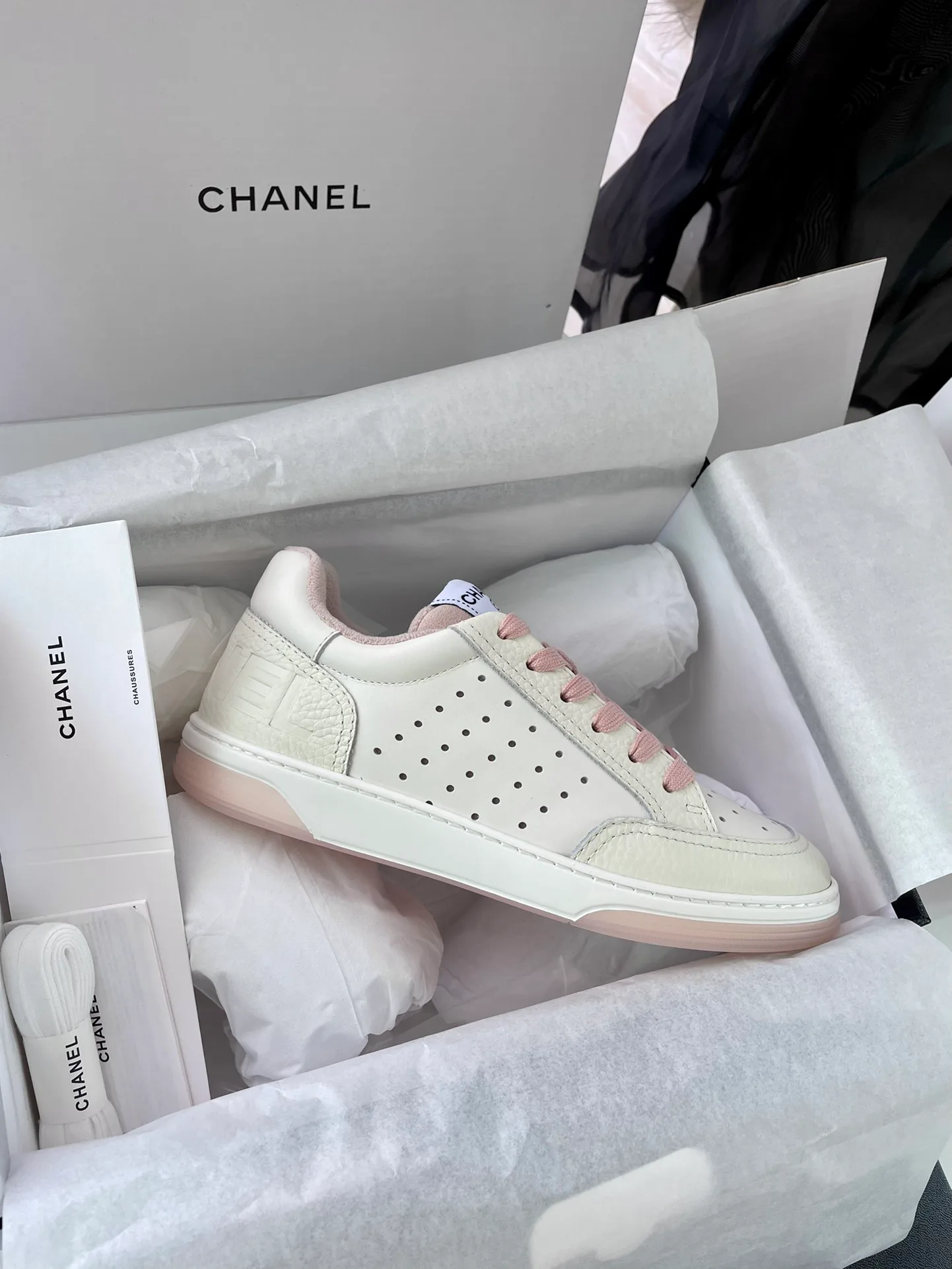 Кроссовки Женские Chanel 1216607