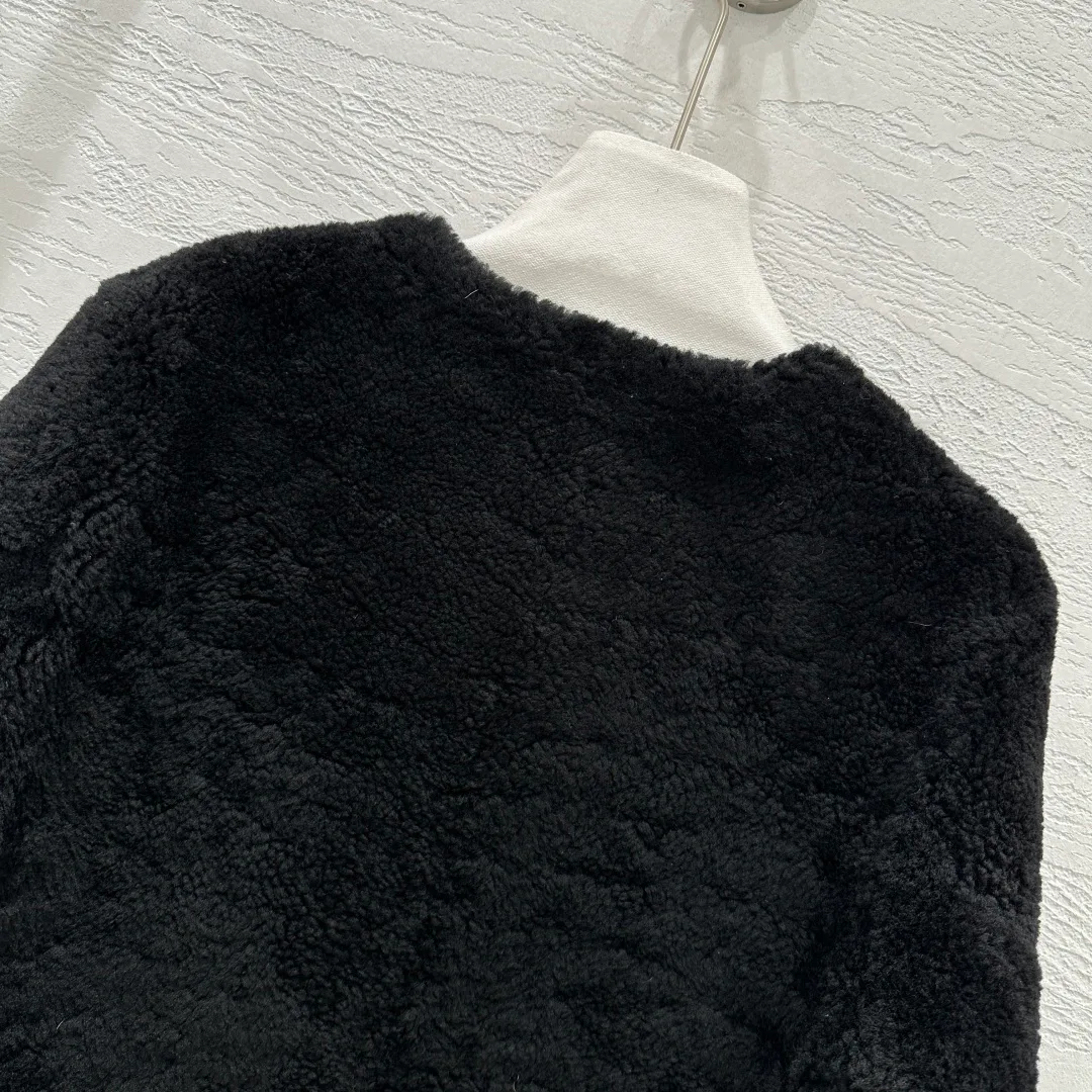 Кожаные Куртки И Дублёнки Женские Gucci 934764