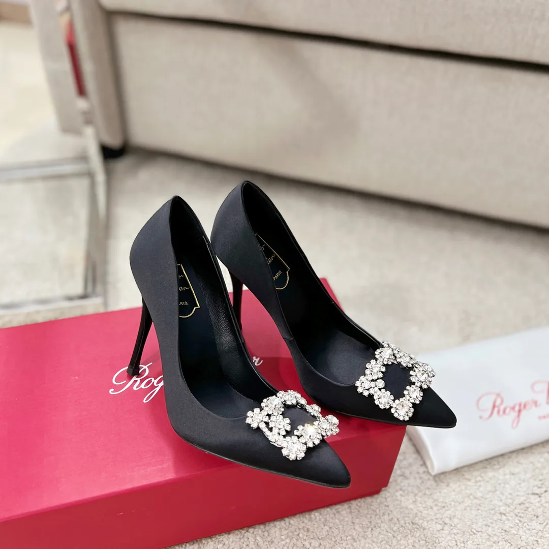 Туфли Женские Roger Vivier 19301460