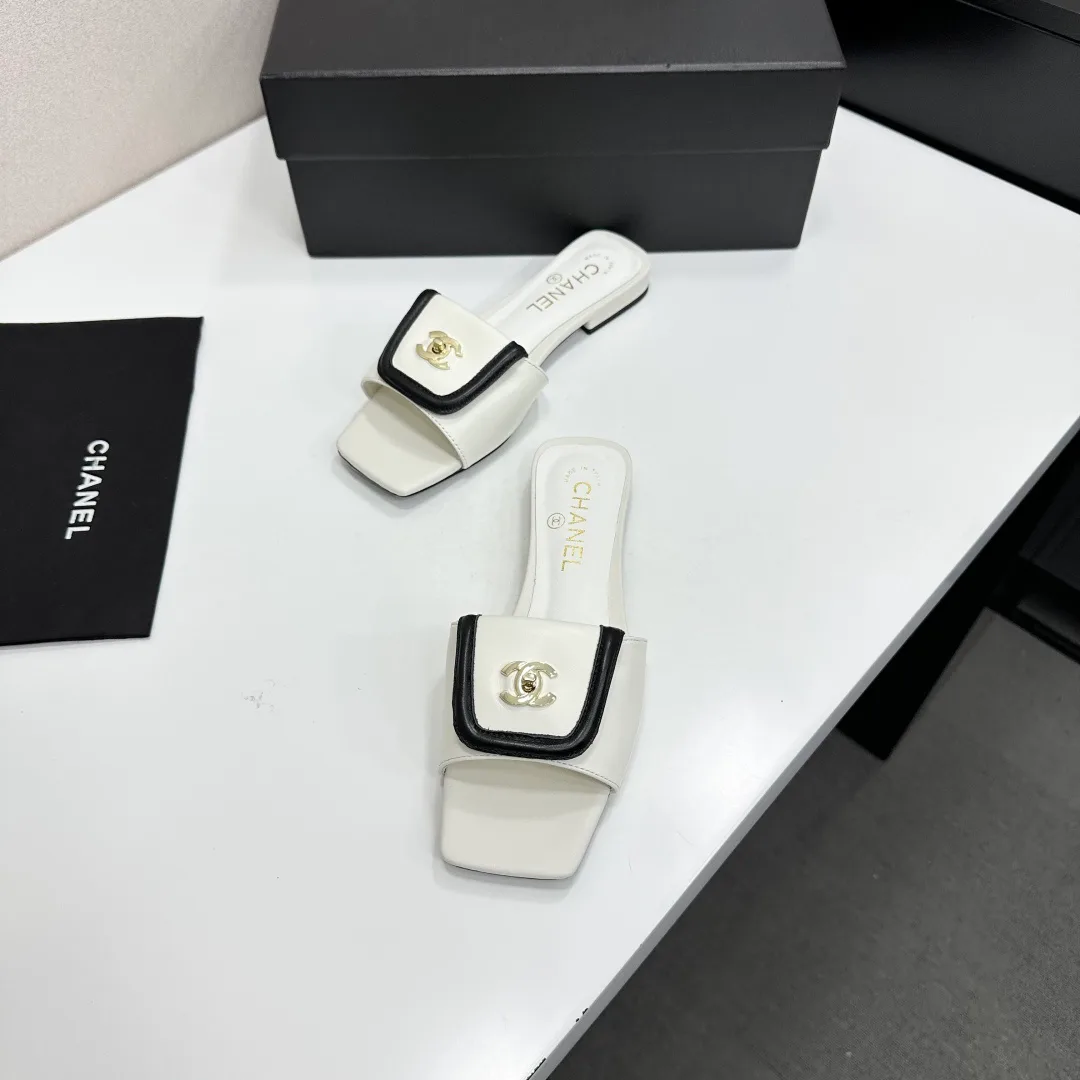 Босоножки Женские Chanel 13275844