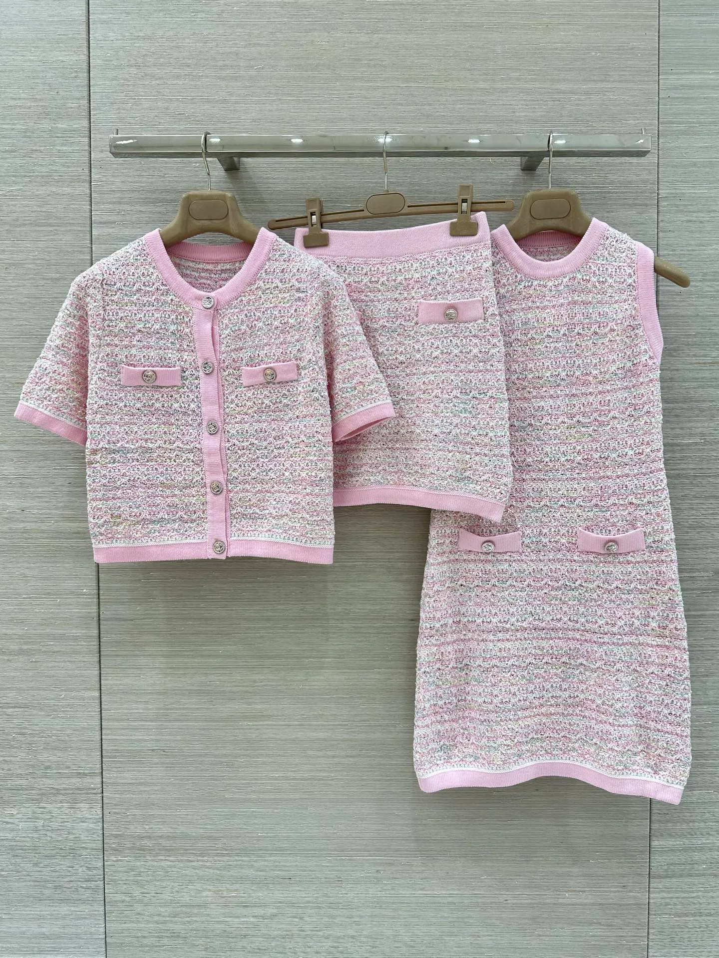 Костюмы Женские Chanel 11635417