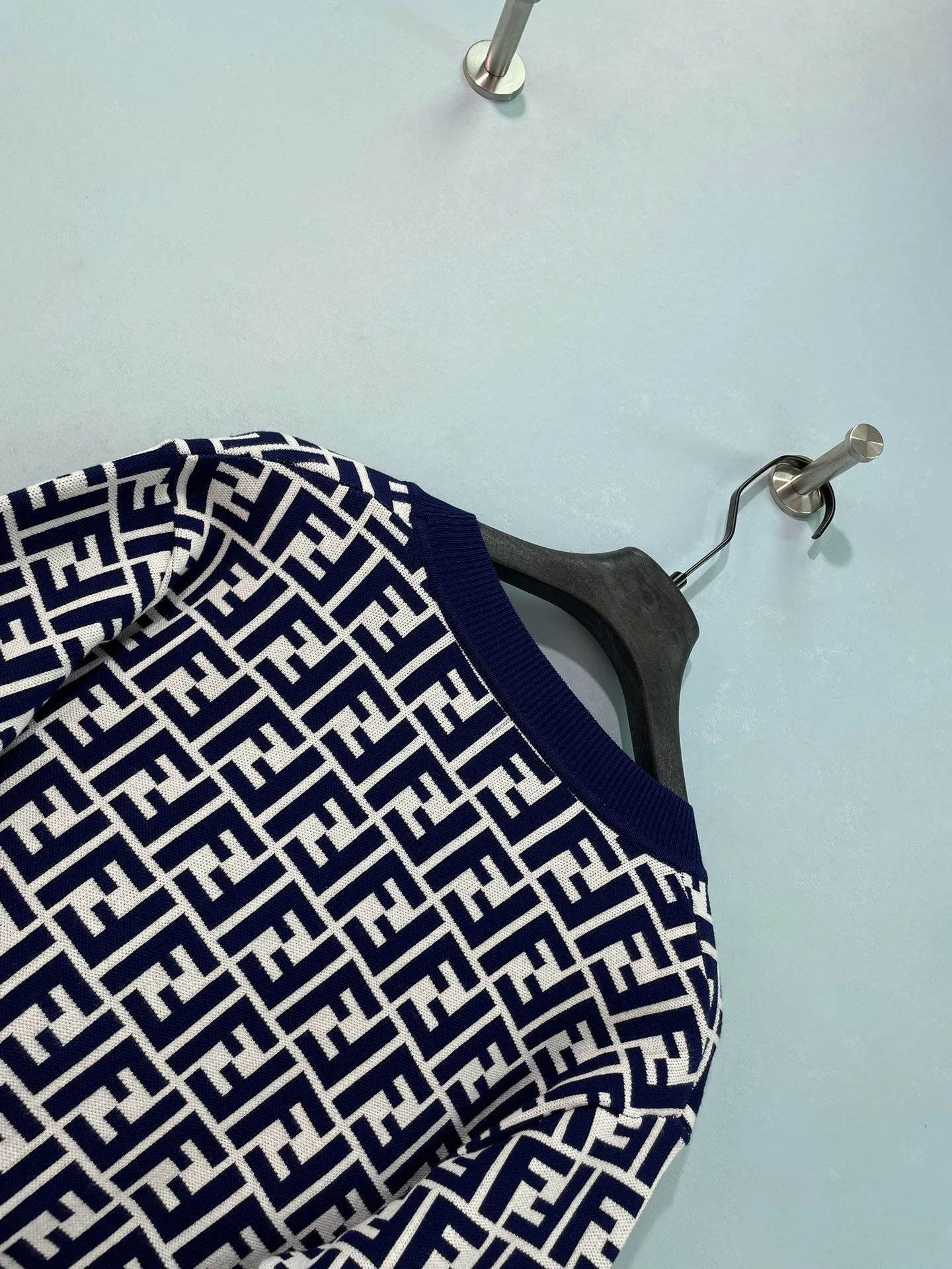 Джемперы И Свитеры Женские Fendi 18151190