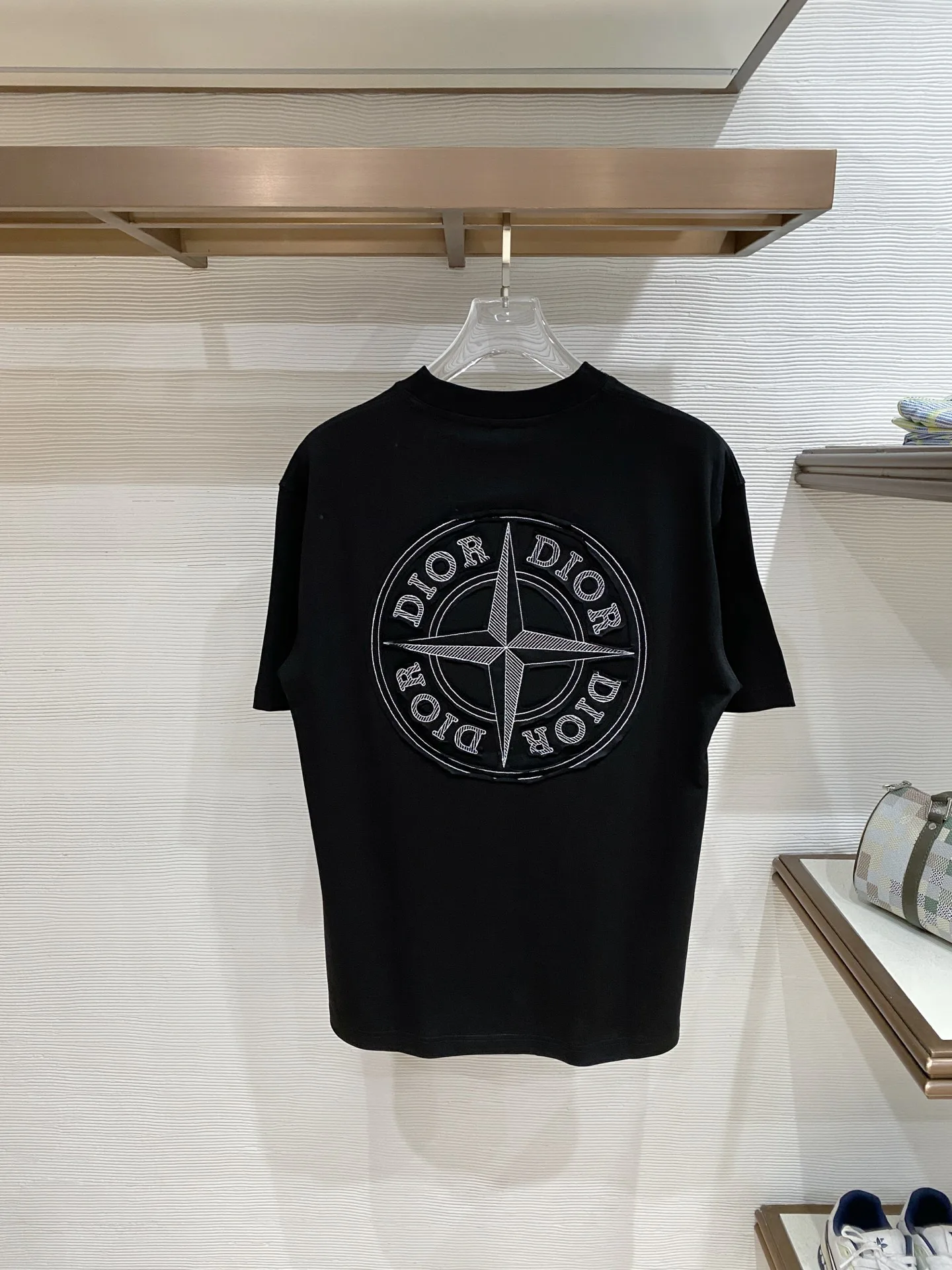 Футболки Женские Stone Island 9891357